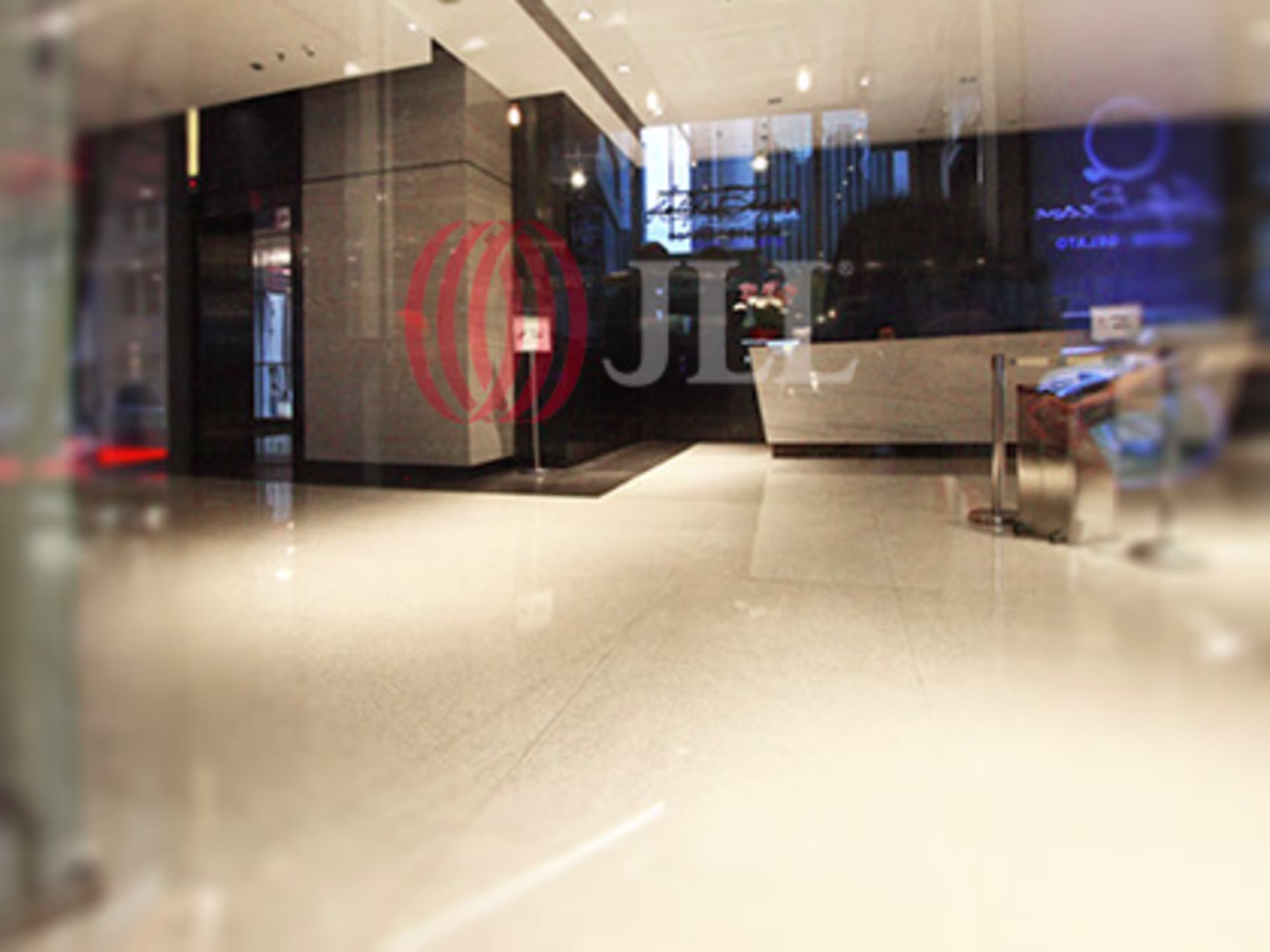 100 Queen's Road Central