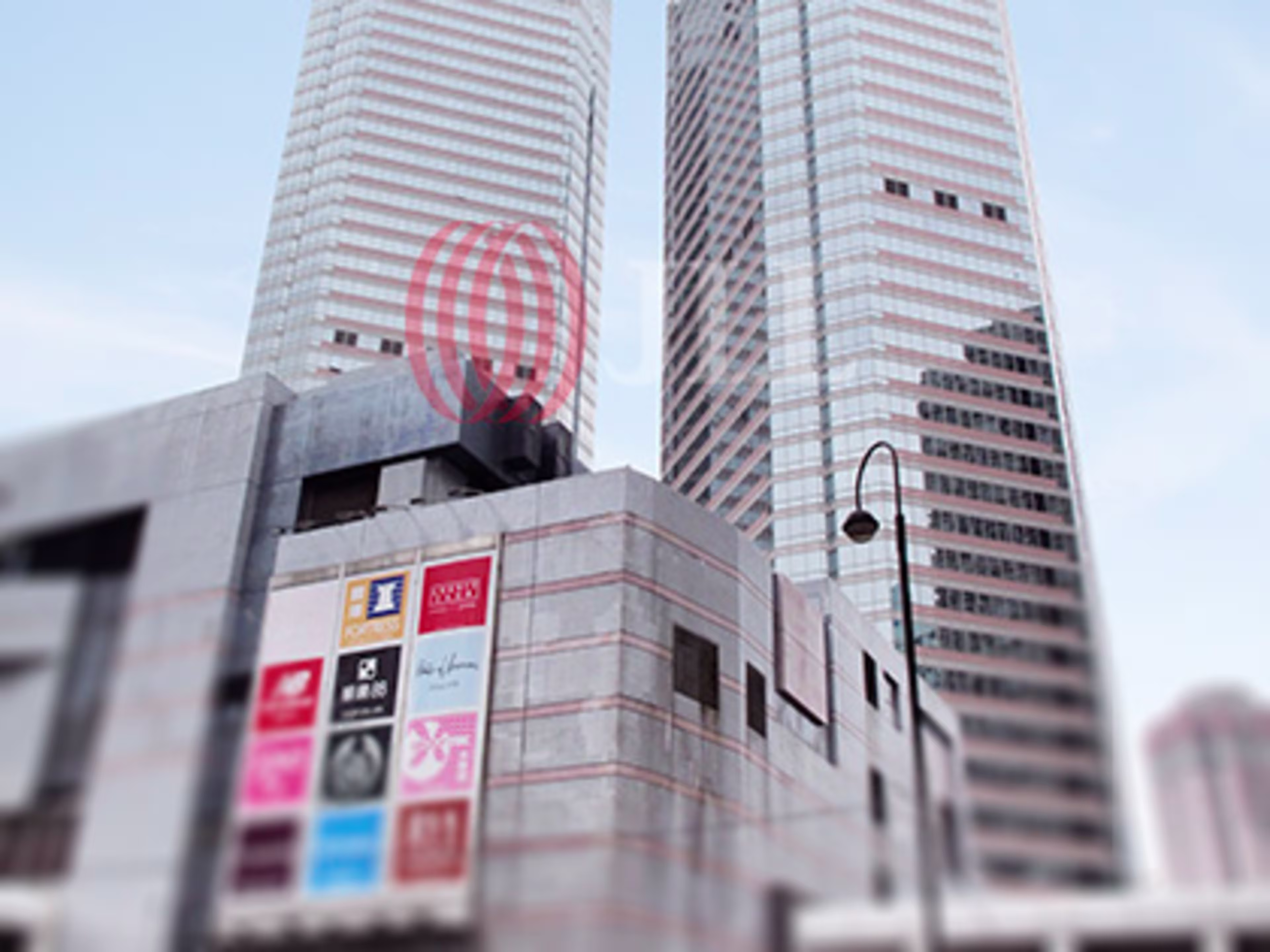 新都會廣場一座