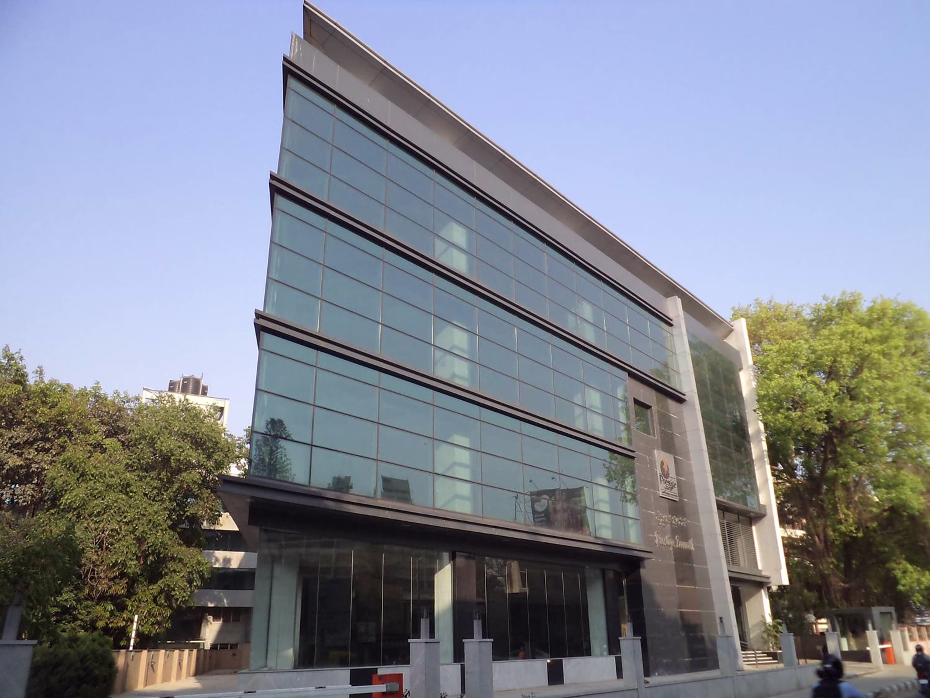 Smartworks Business Center Private Limited (Prestige Zeenath House)