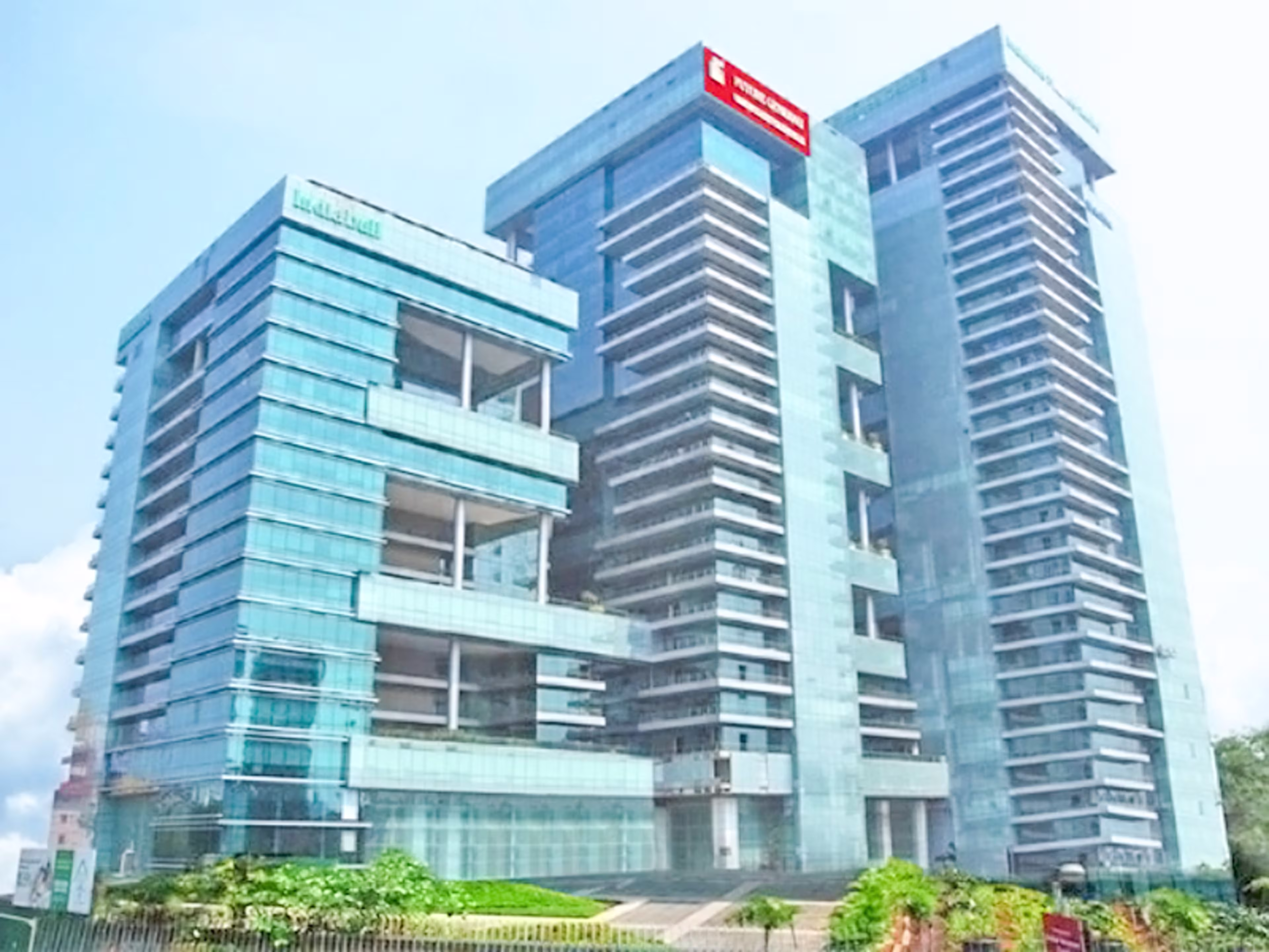 One International Center - Tower 1