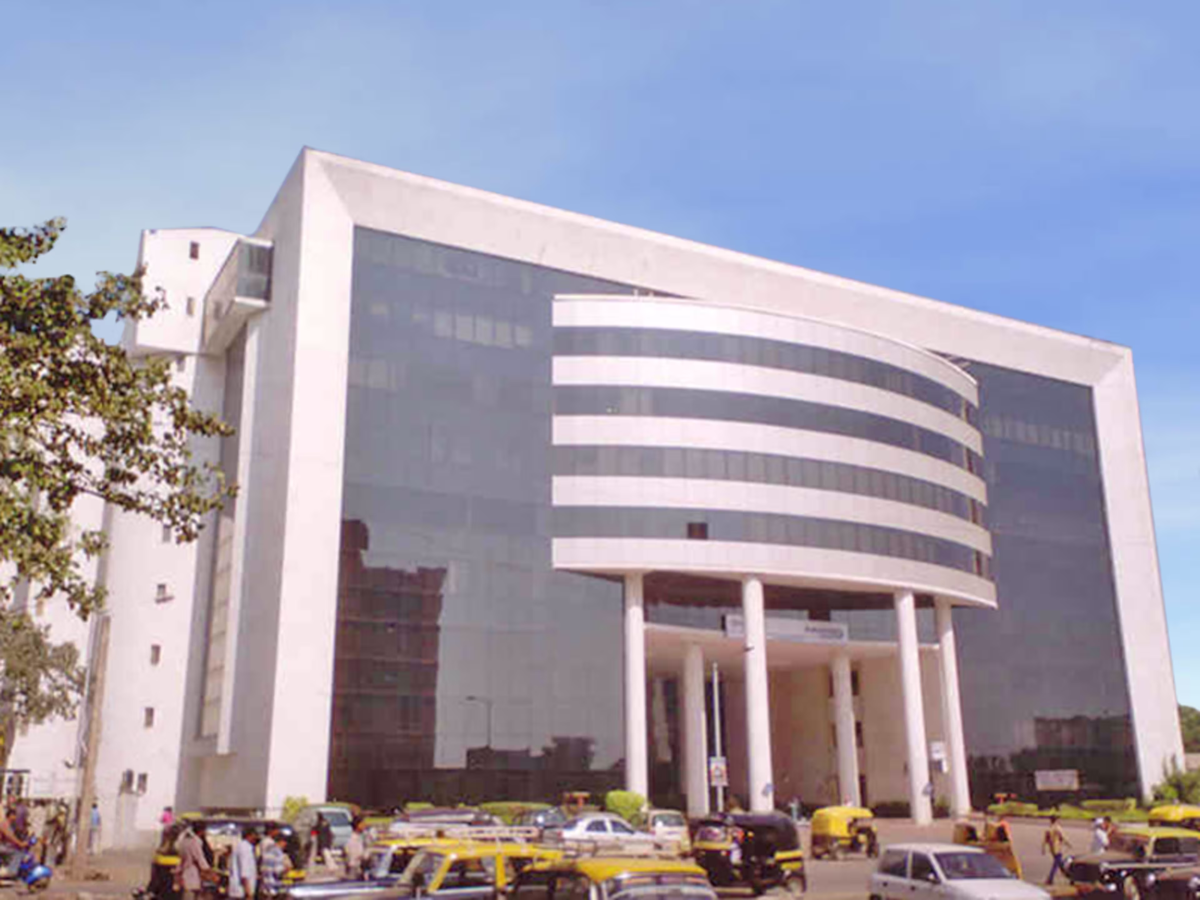 Solitaire Corporate Building No 7