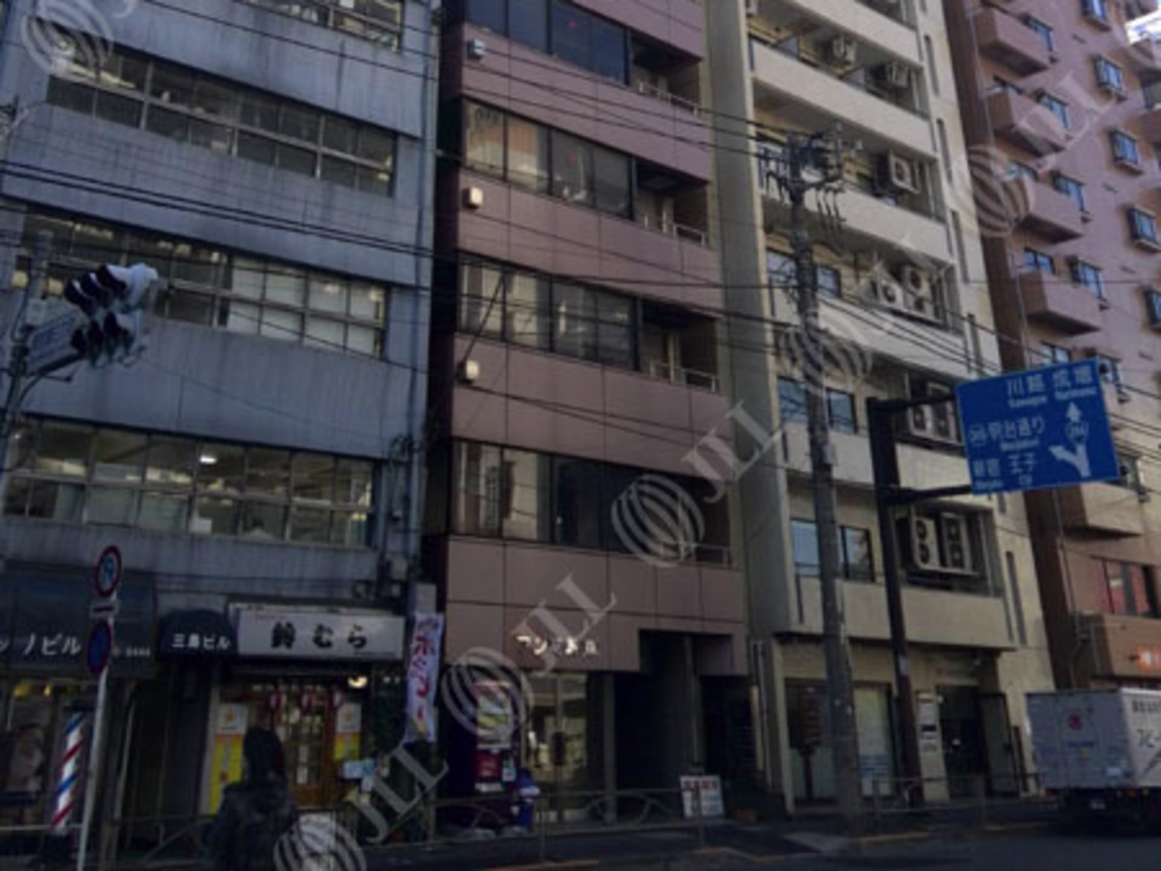 ヨシフジビル
