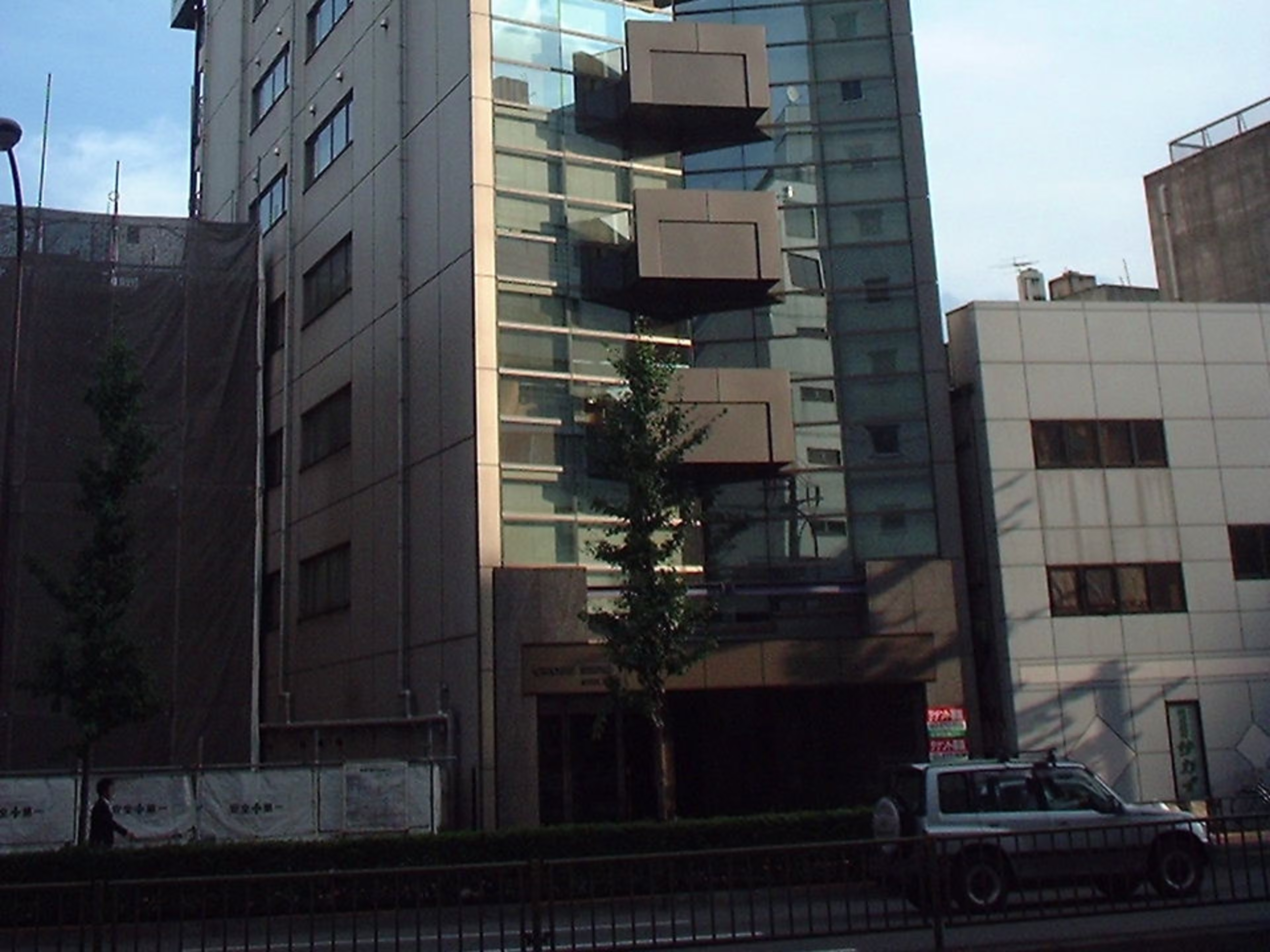 クロスサイド田町ビル