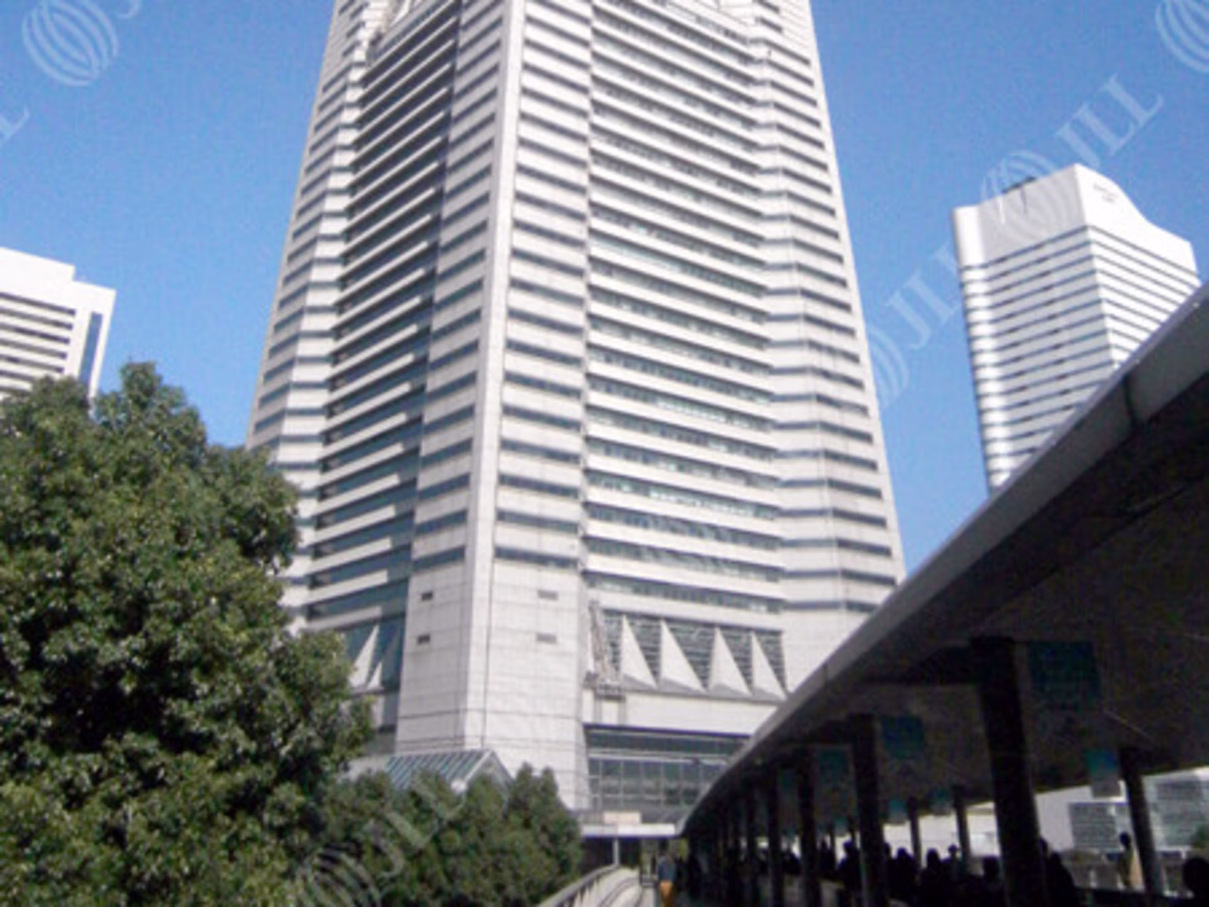 横浜ランドマークタワー