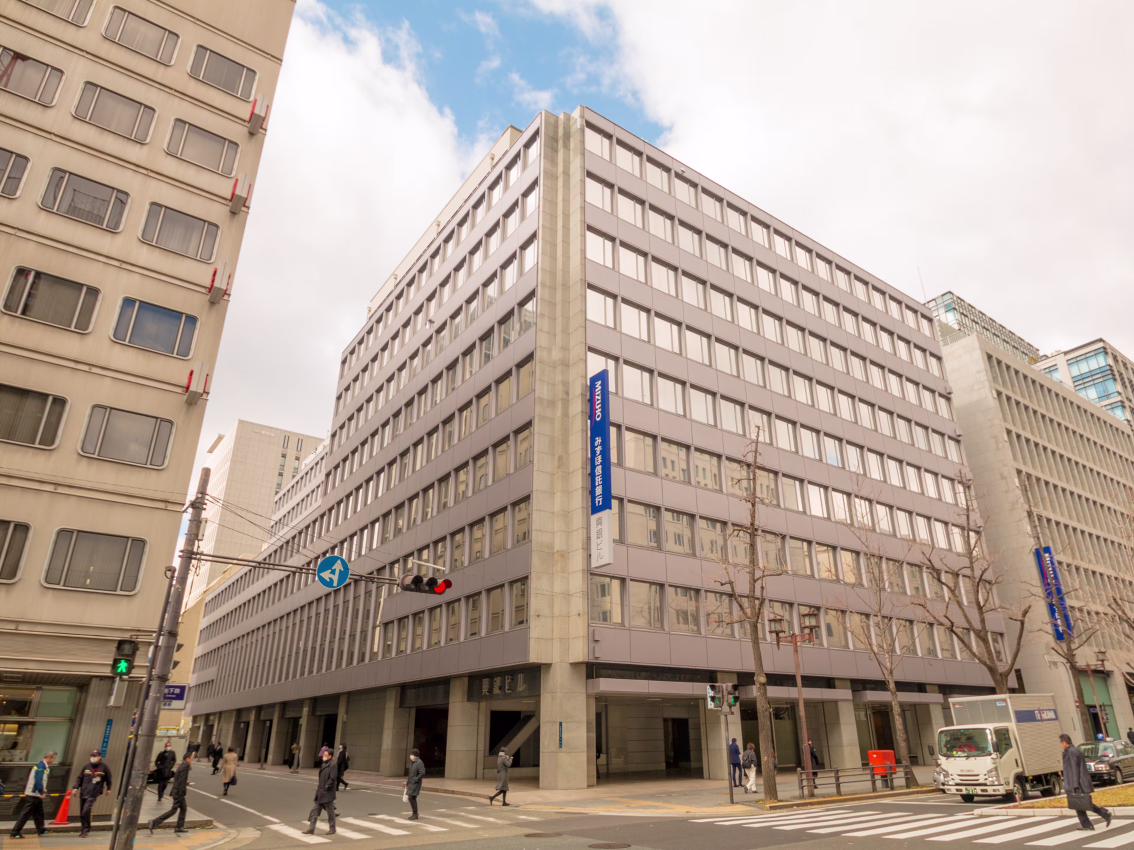 大阪興銀ビル