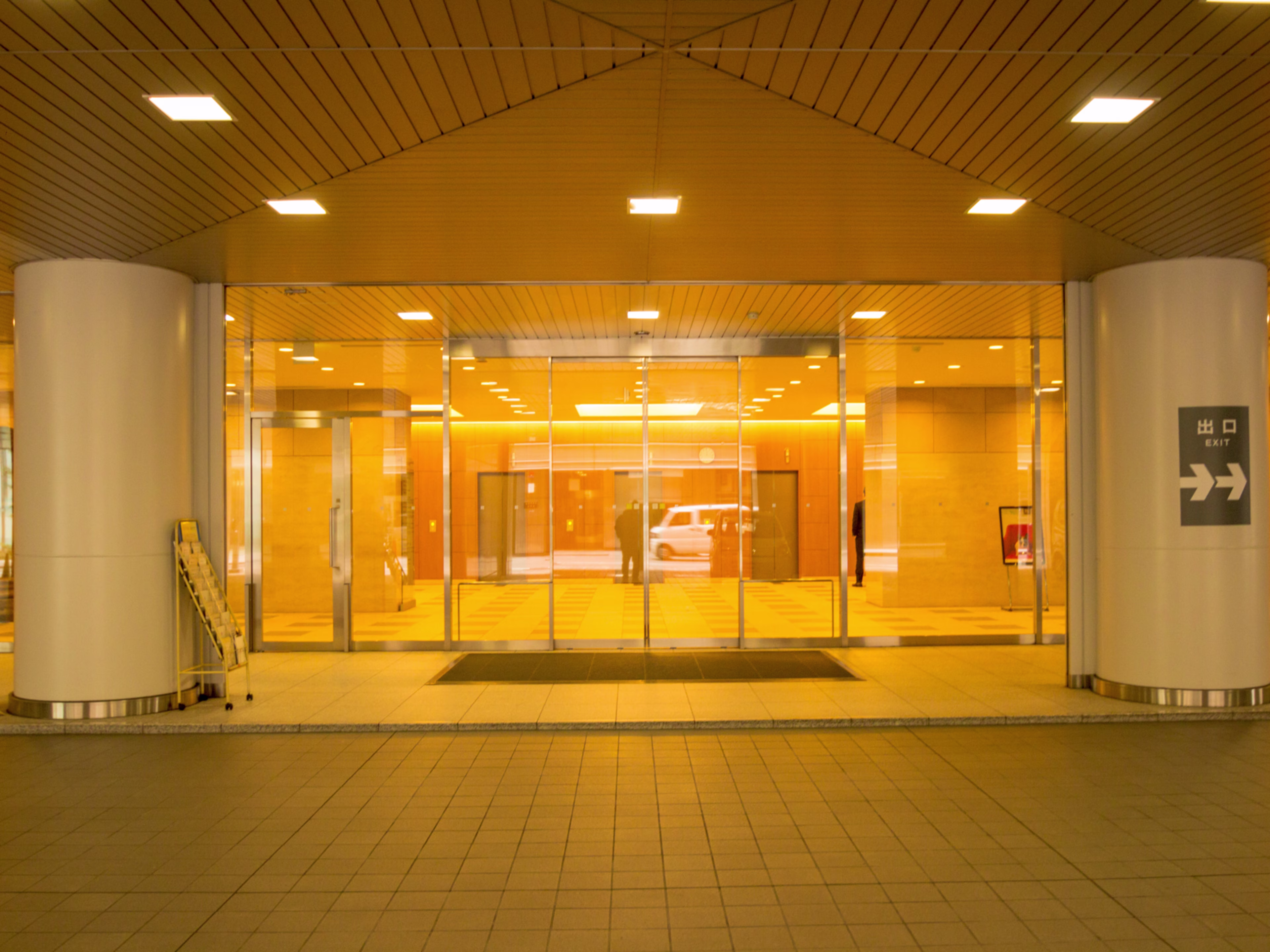 大阪興銀ビル