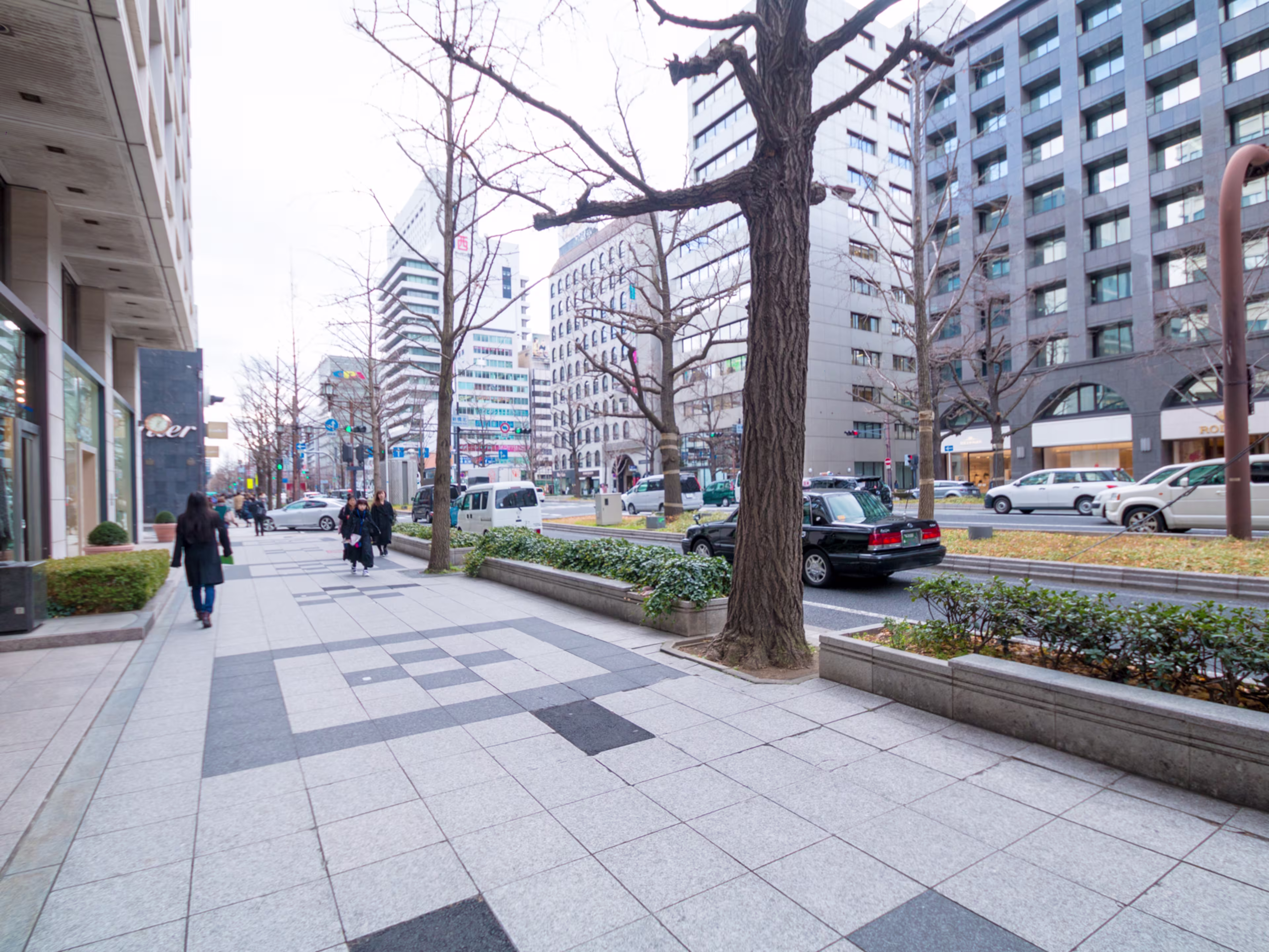Osaka Metro心斎橋ビル（大阪メトロ心斎橋ビル）