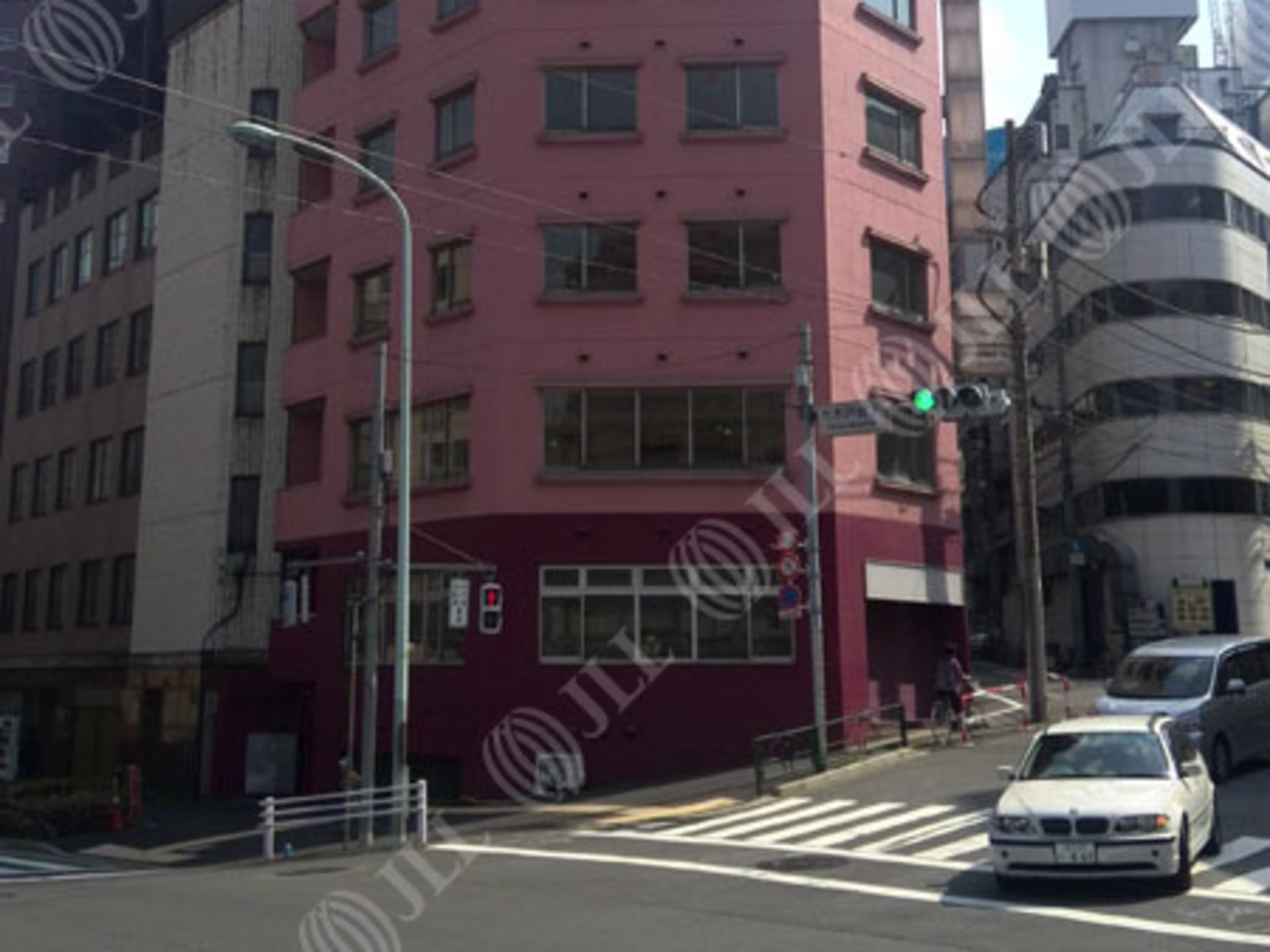 DeLCCS新宿御苑ビル