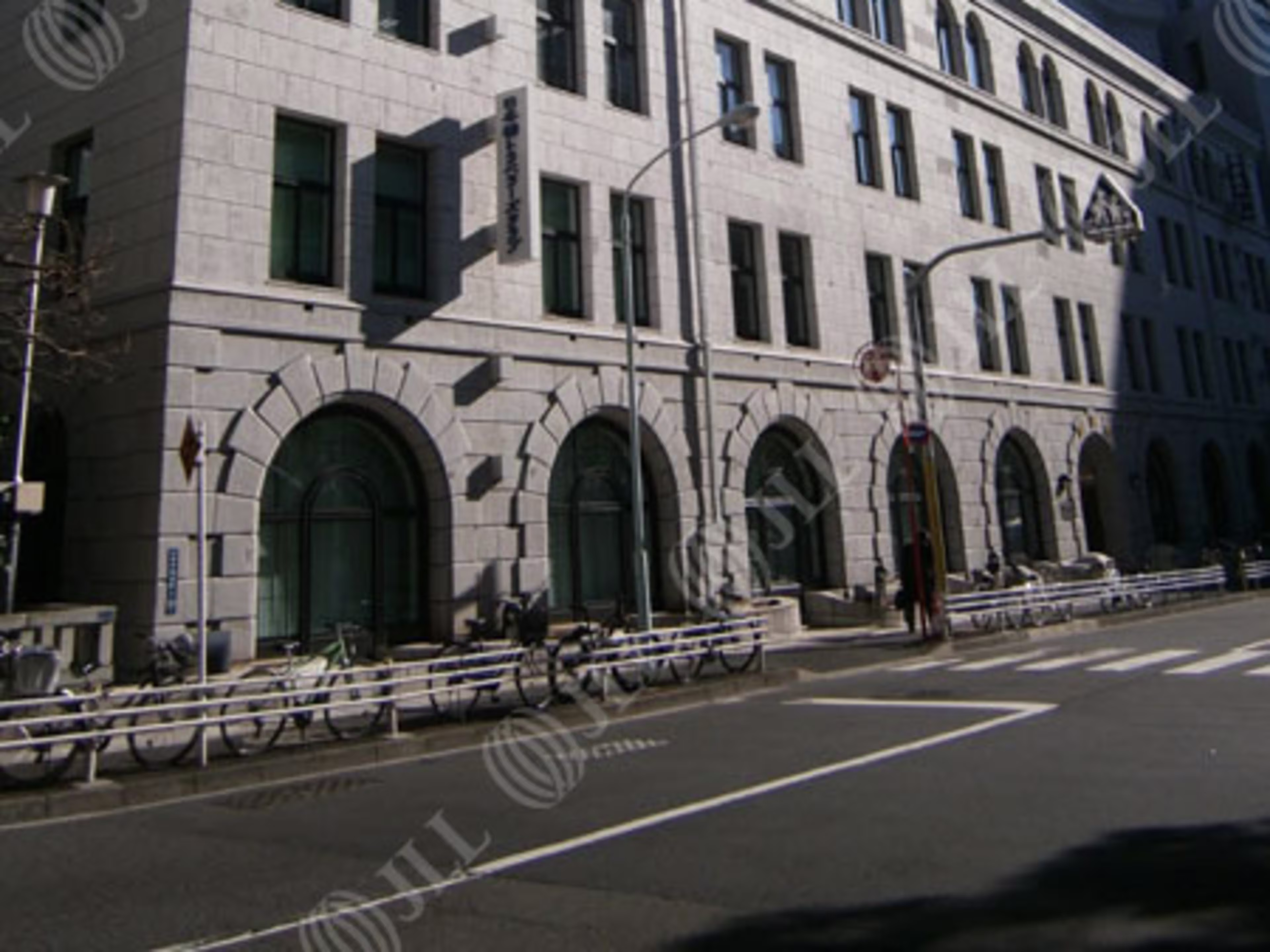 日証館