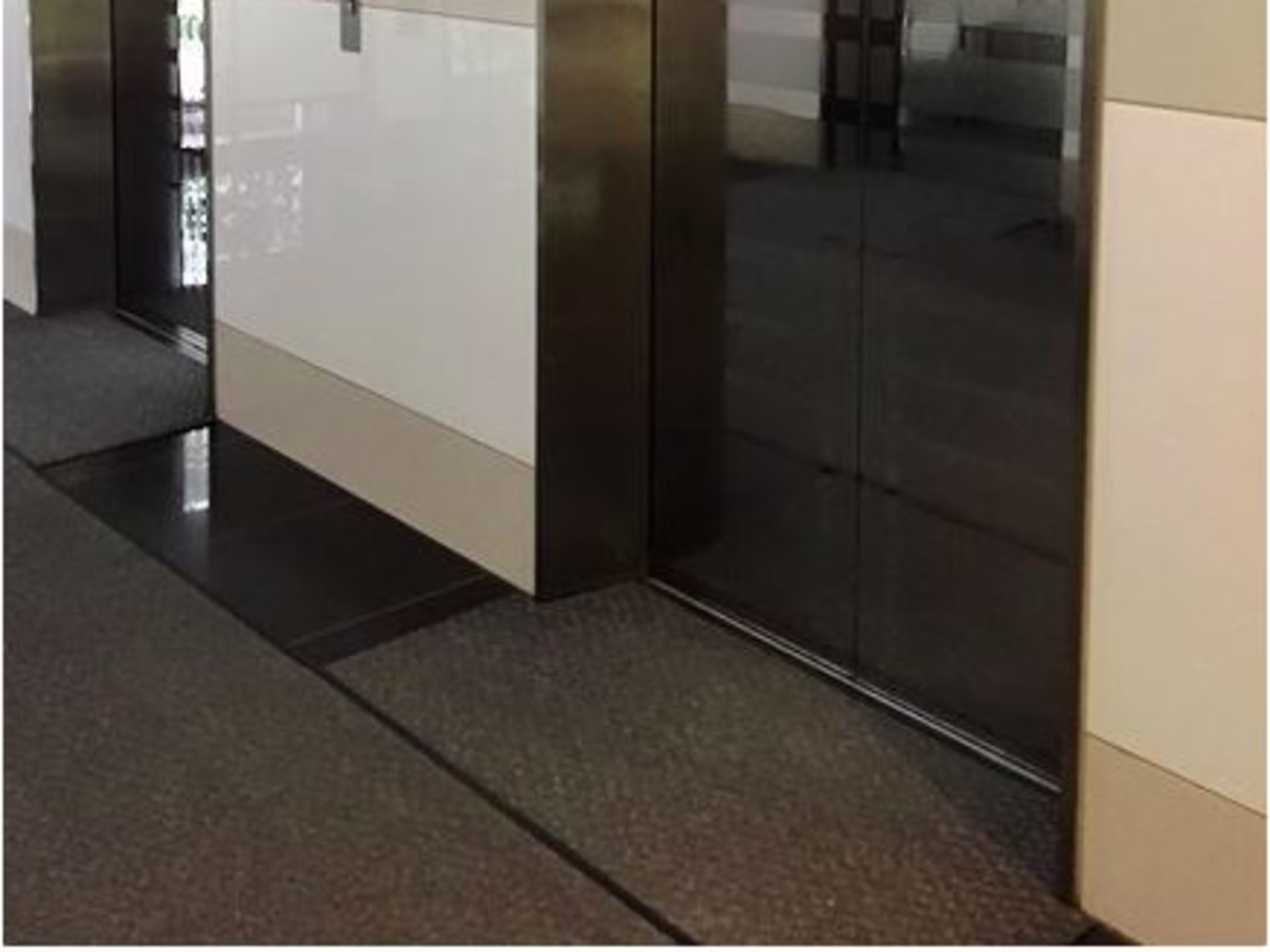 東芝福岡ビル