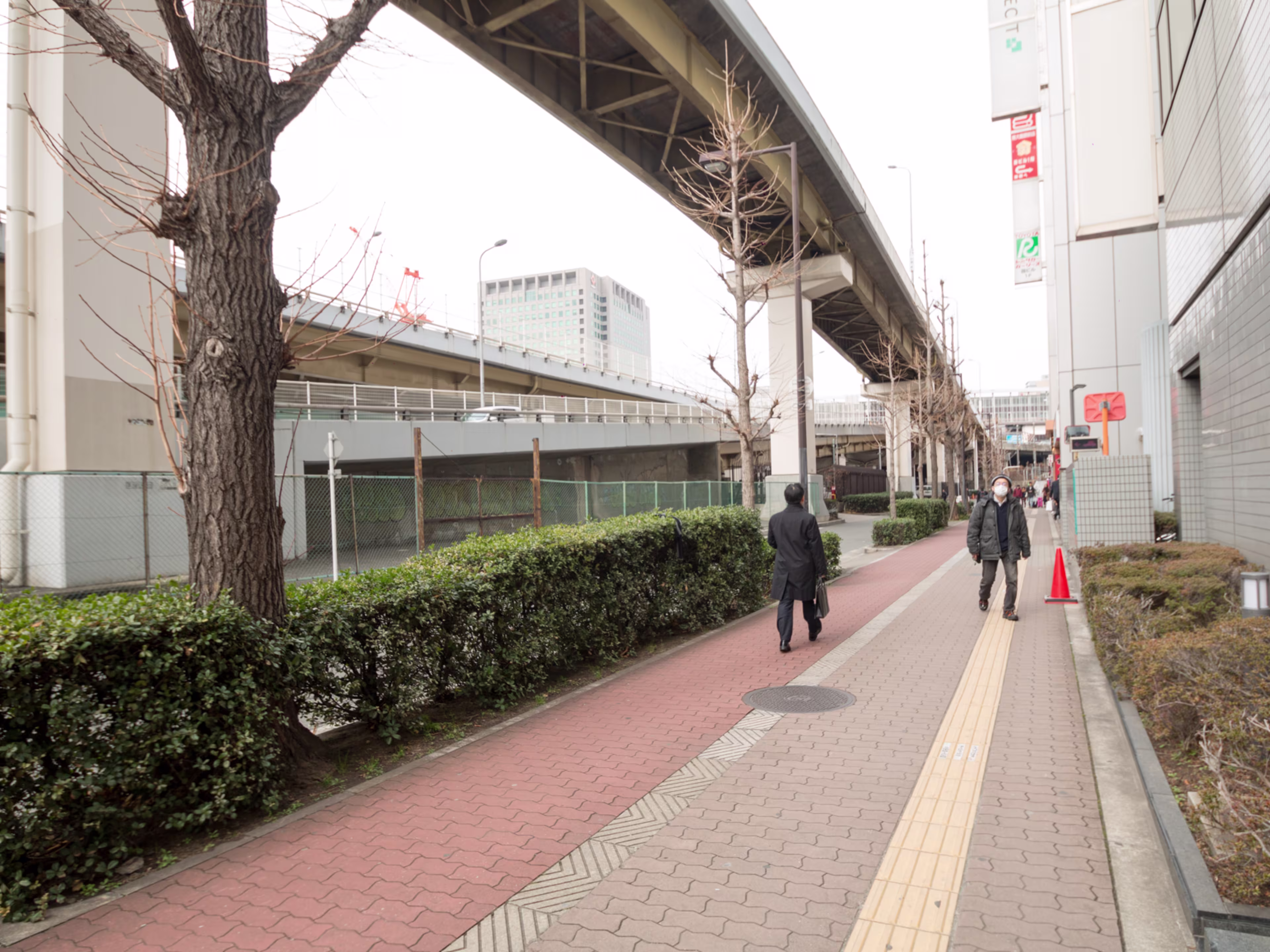 ニッセイ新大阪南口ビル