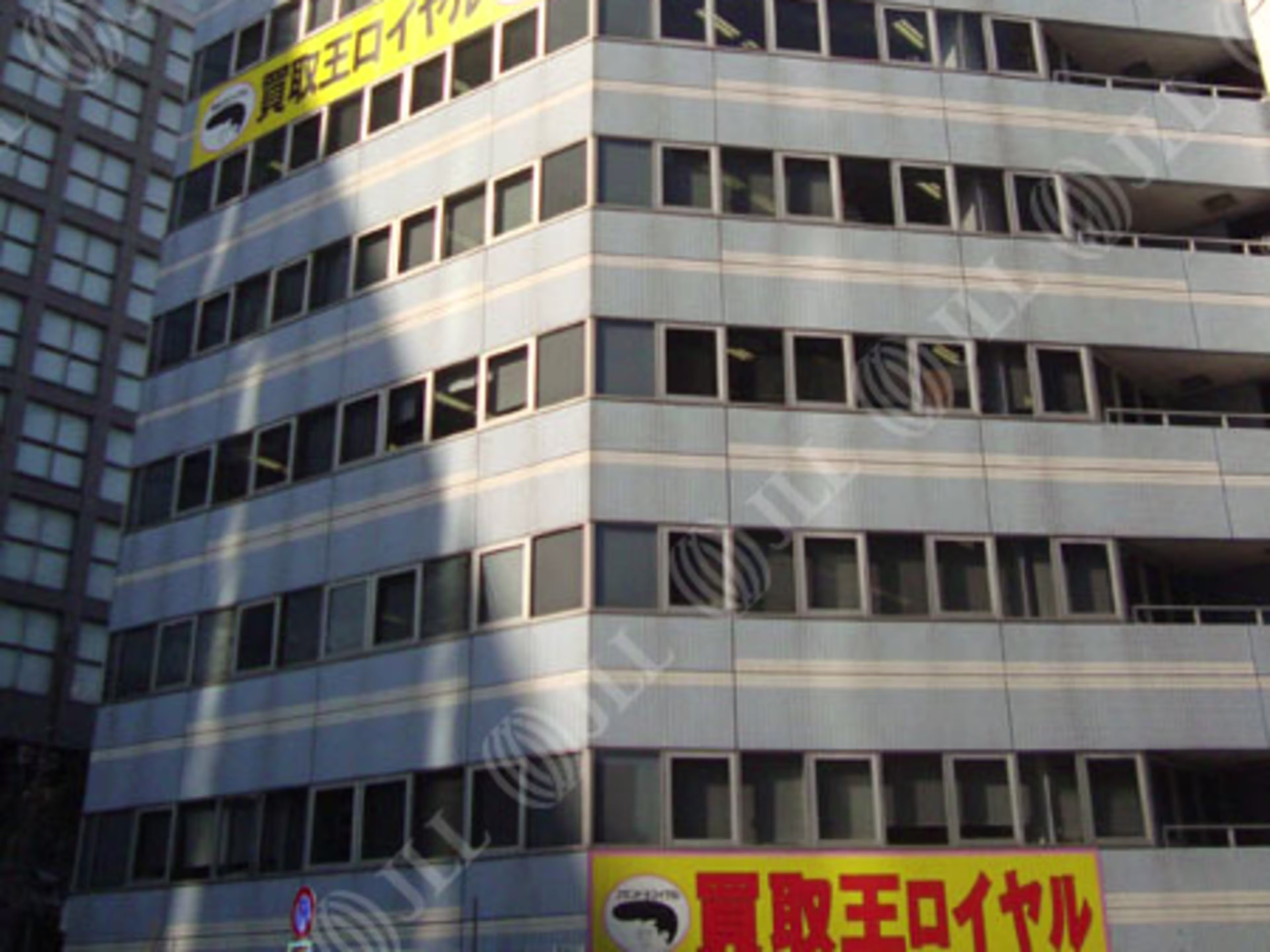 新宿SKYビル