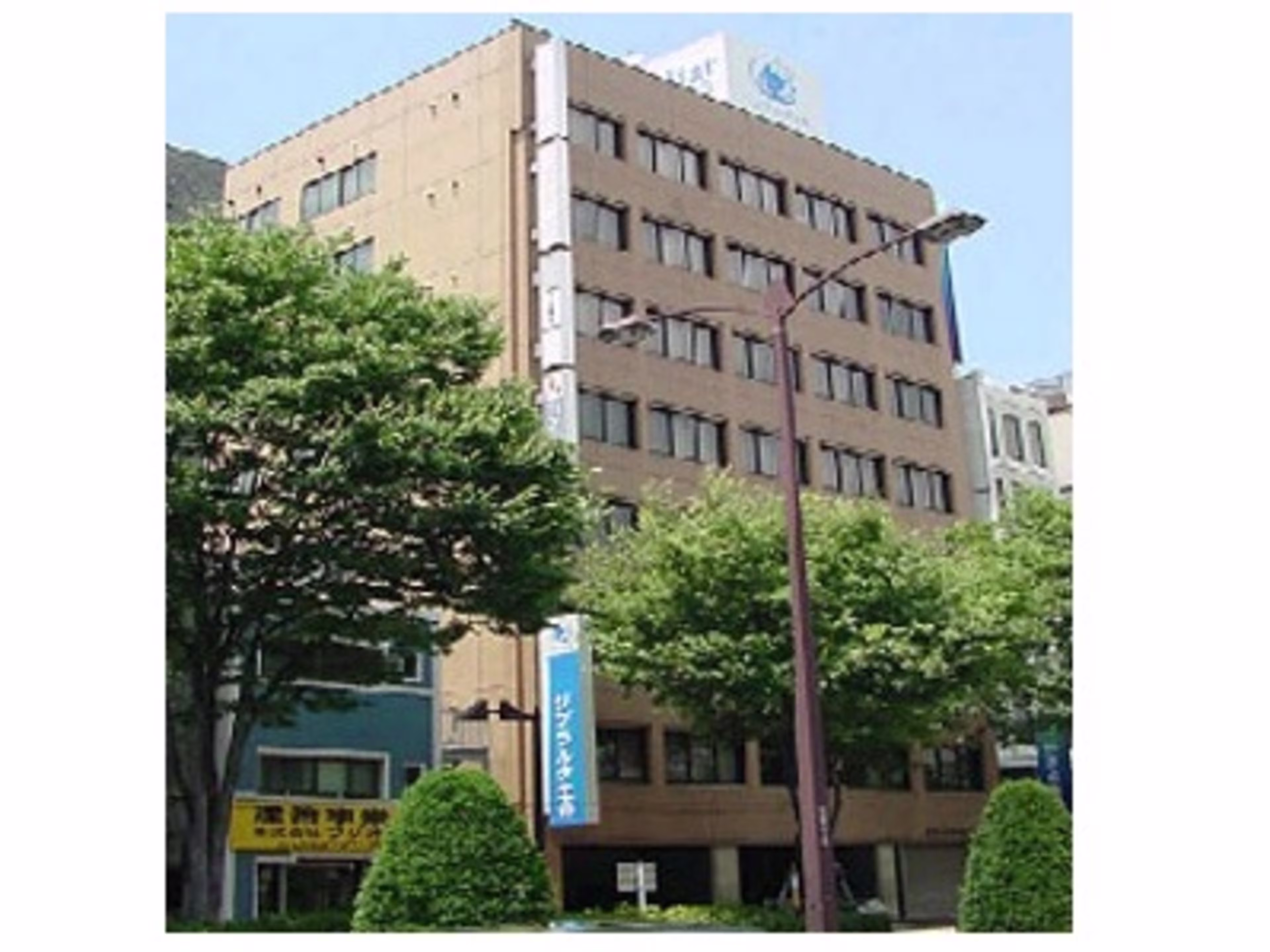 ジブラルタ生命甲府ビル
