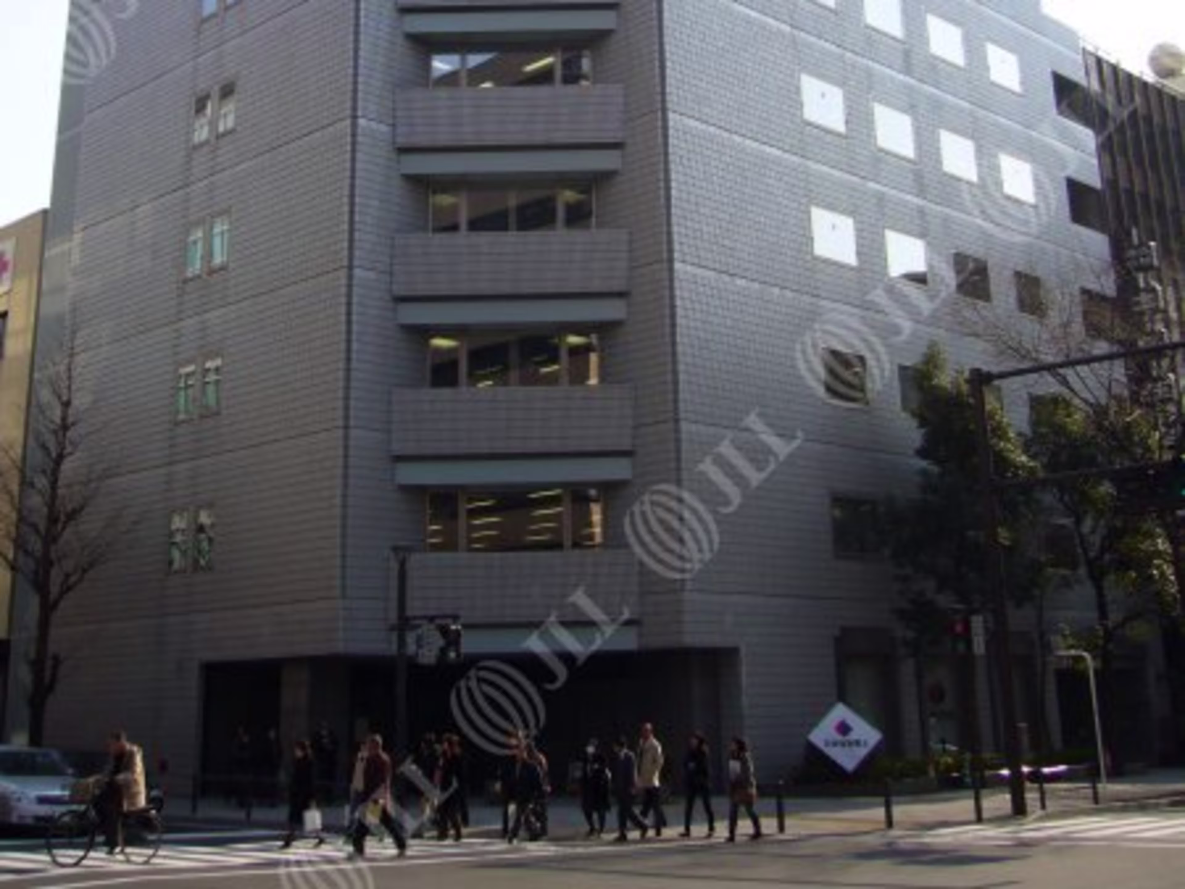 Yokohama Bayside Building
