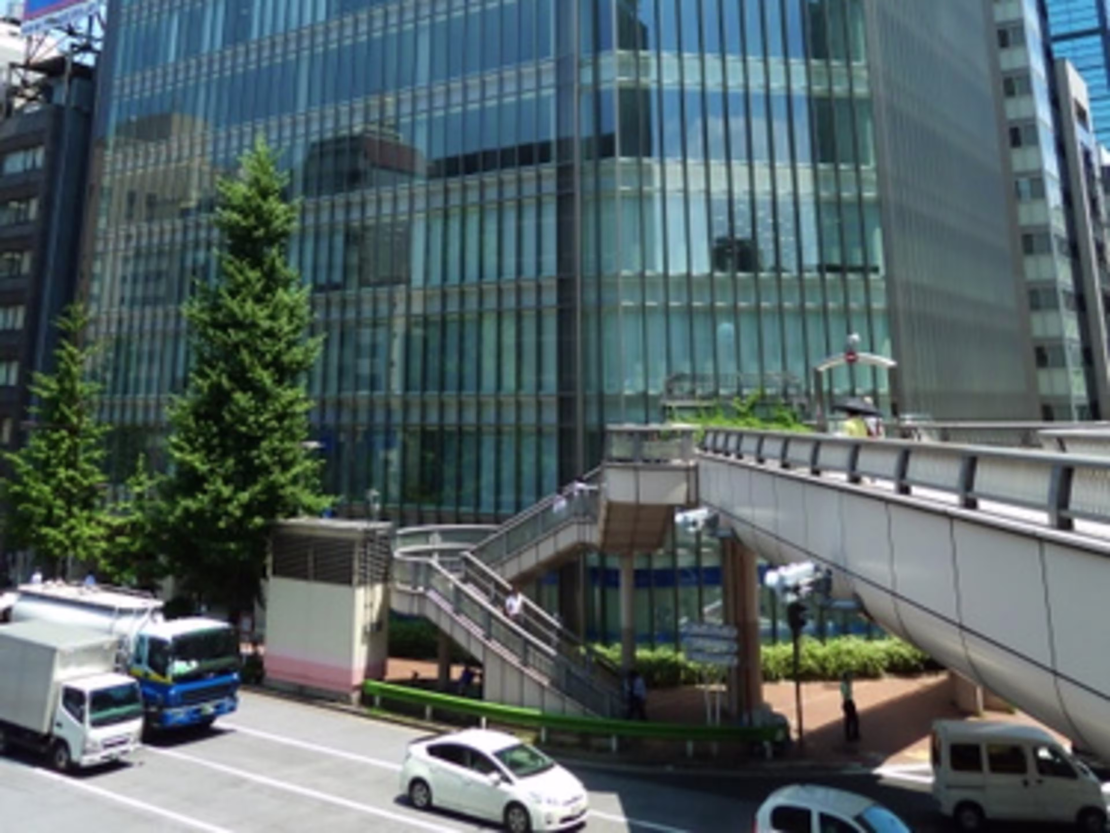 日土地銀座ビル