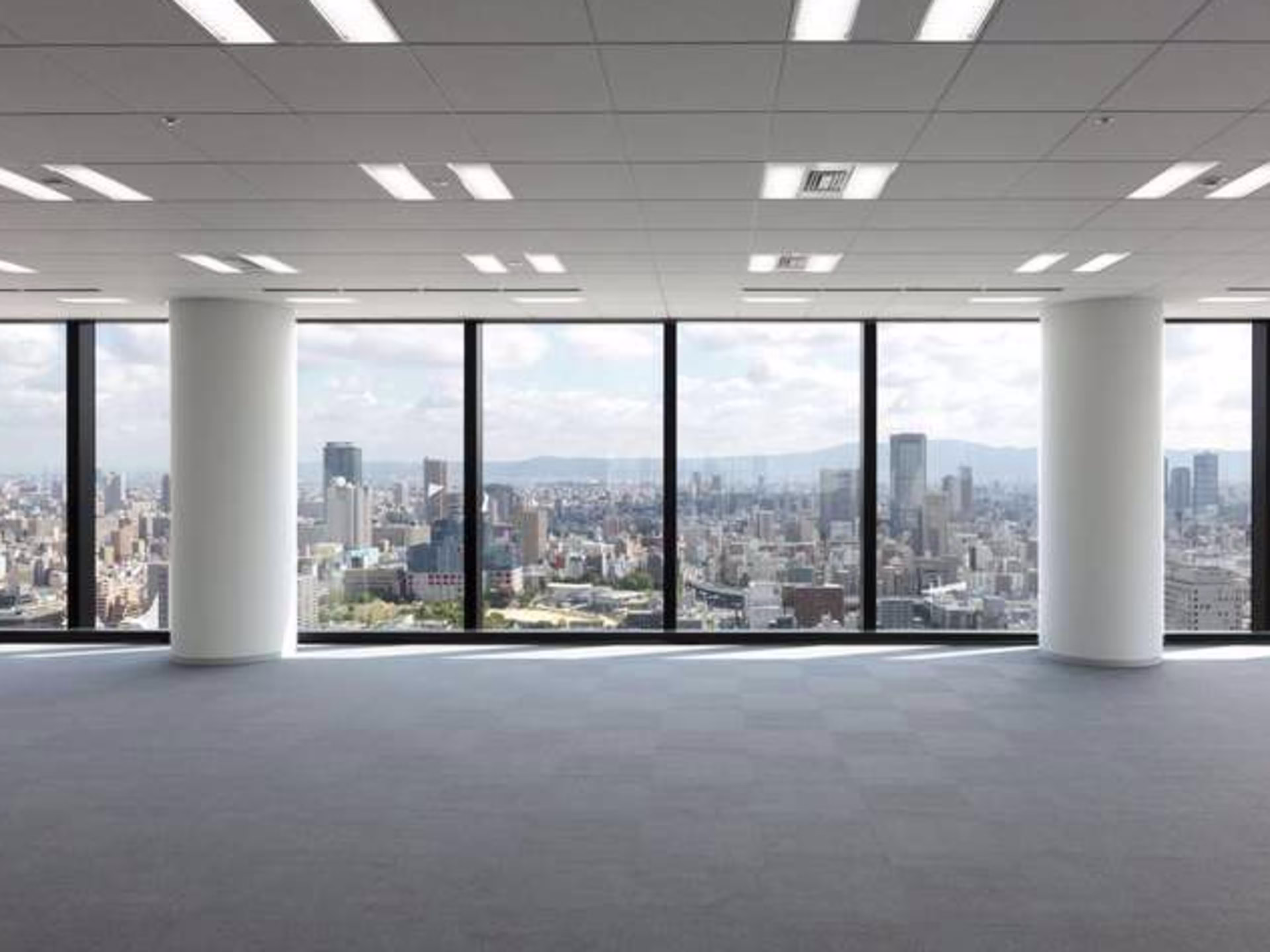 大阪富国生命ビル