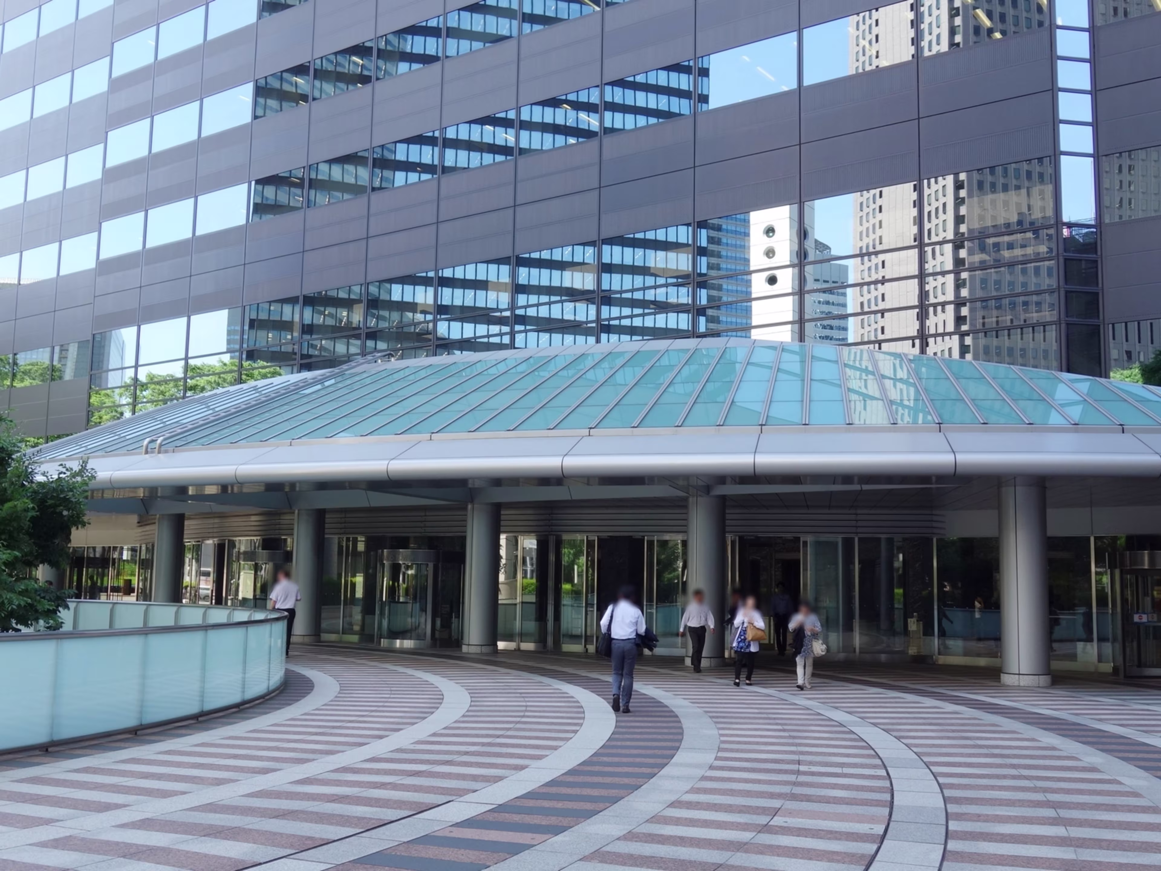 新宿アイランドタワー