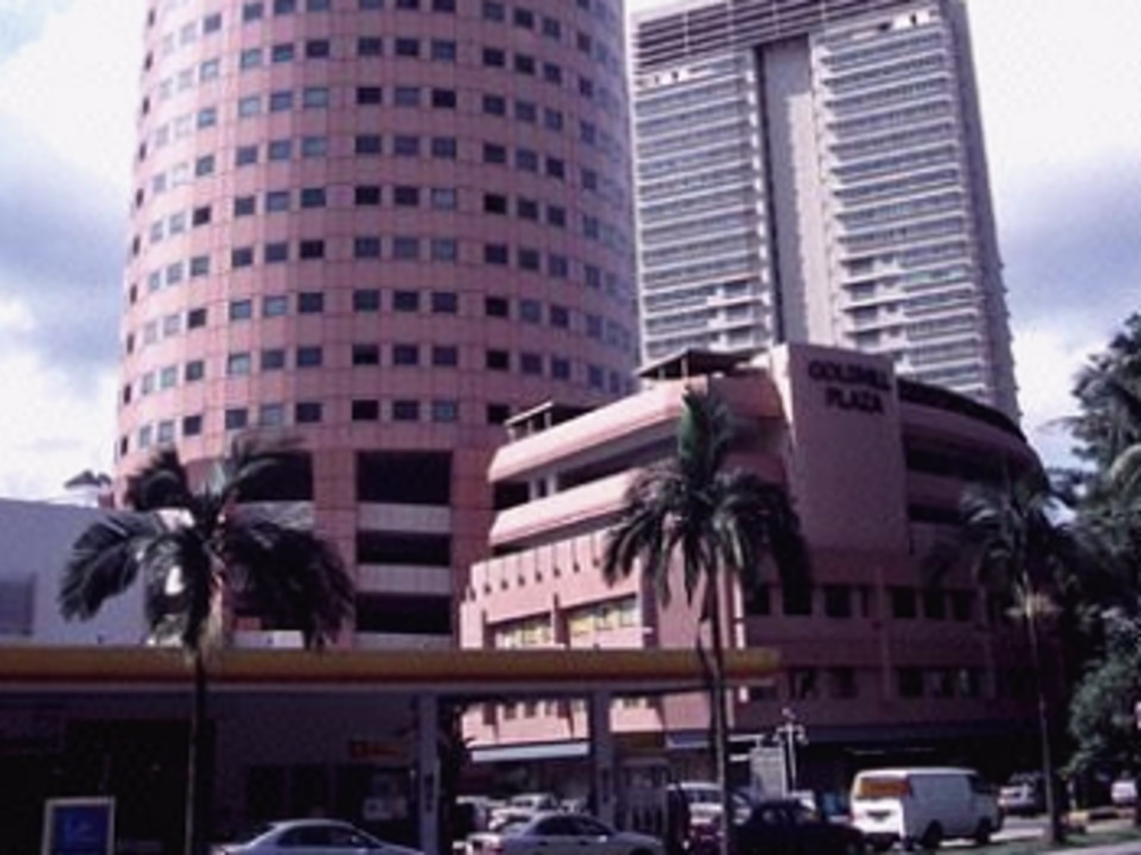 Goldhill Plaza