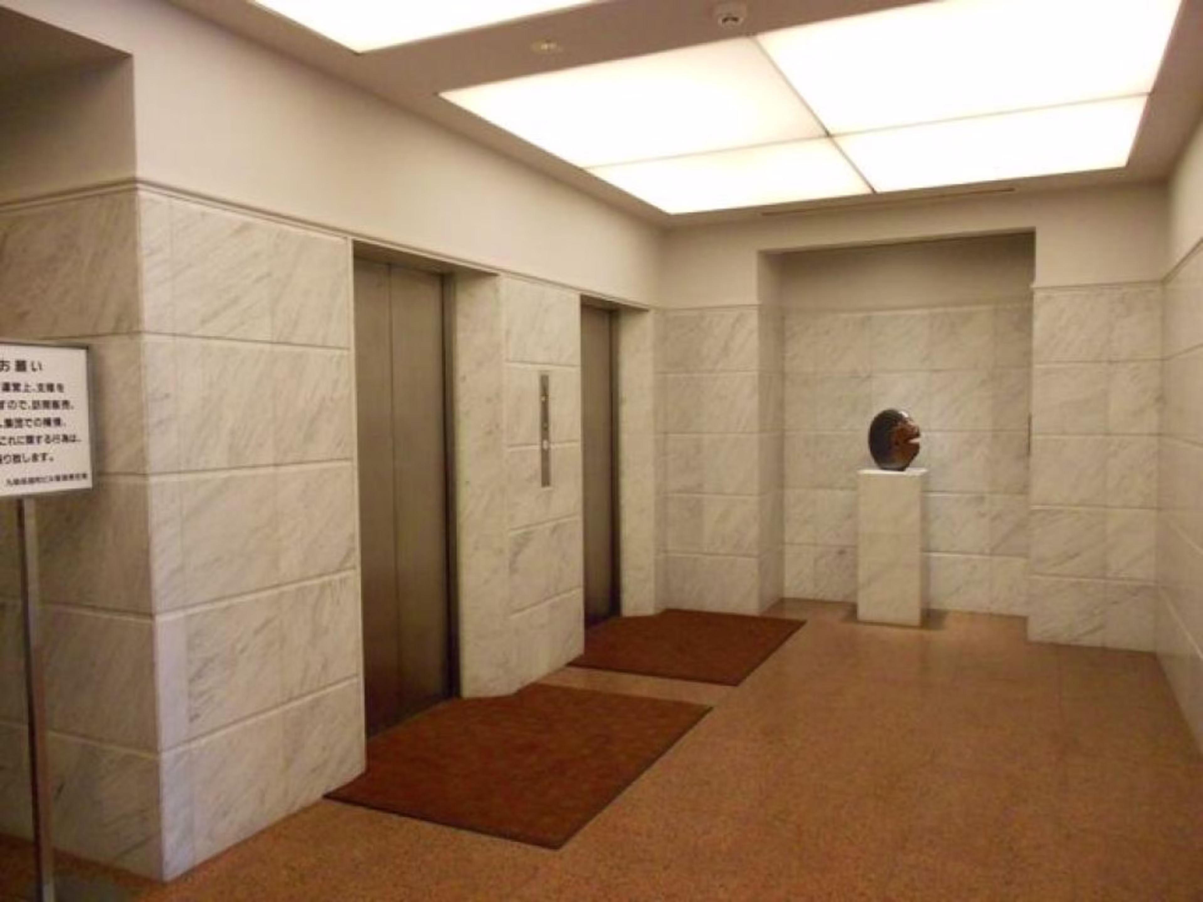 九勧呉服町ビル