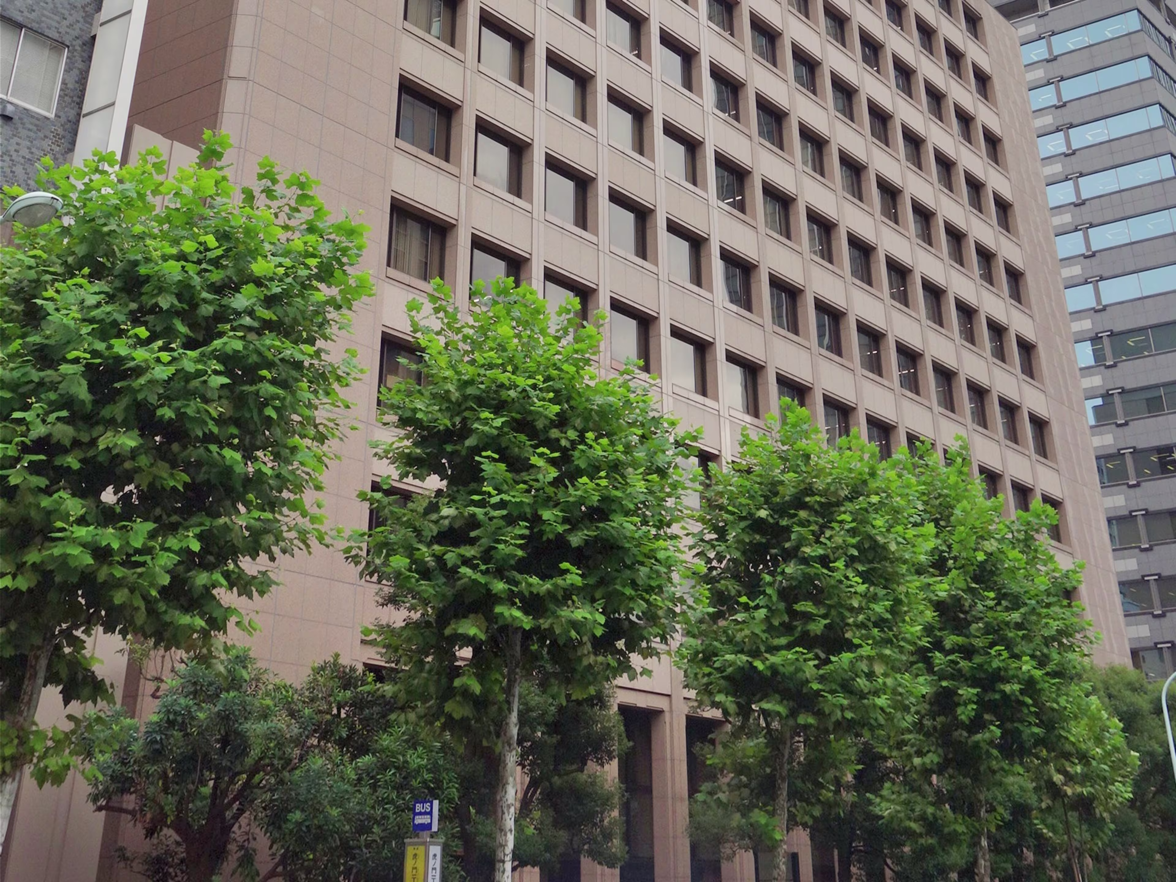 西新橋1丁目ビル