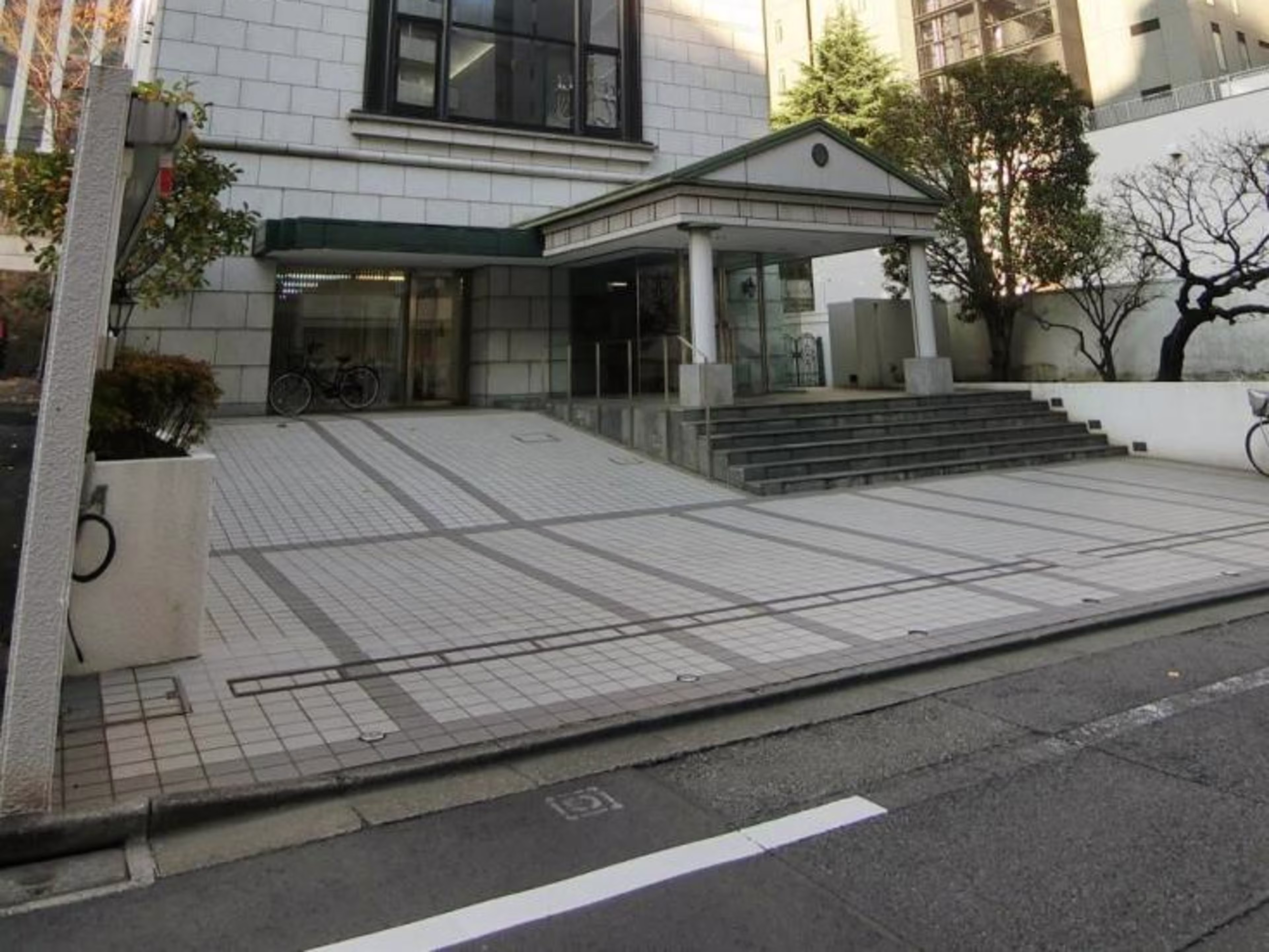 バウ・エプタ
