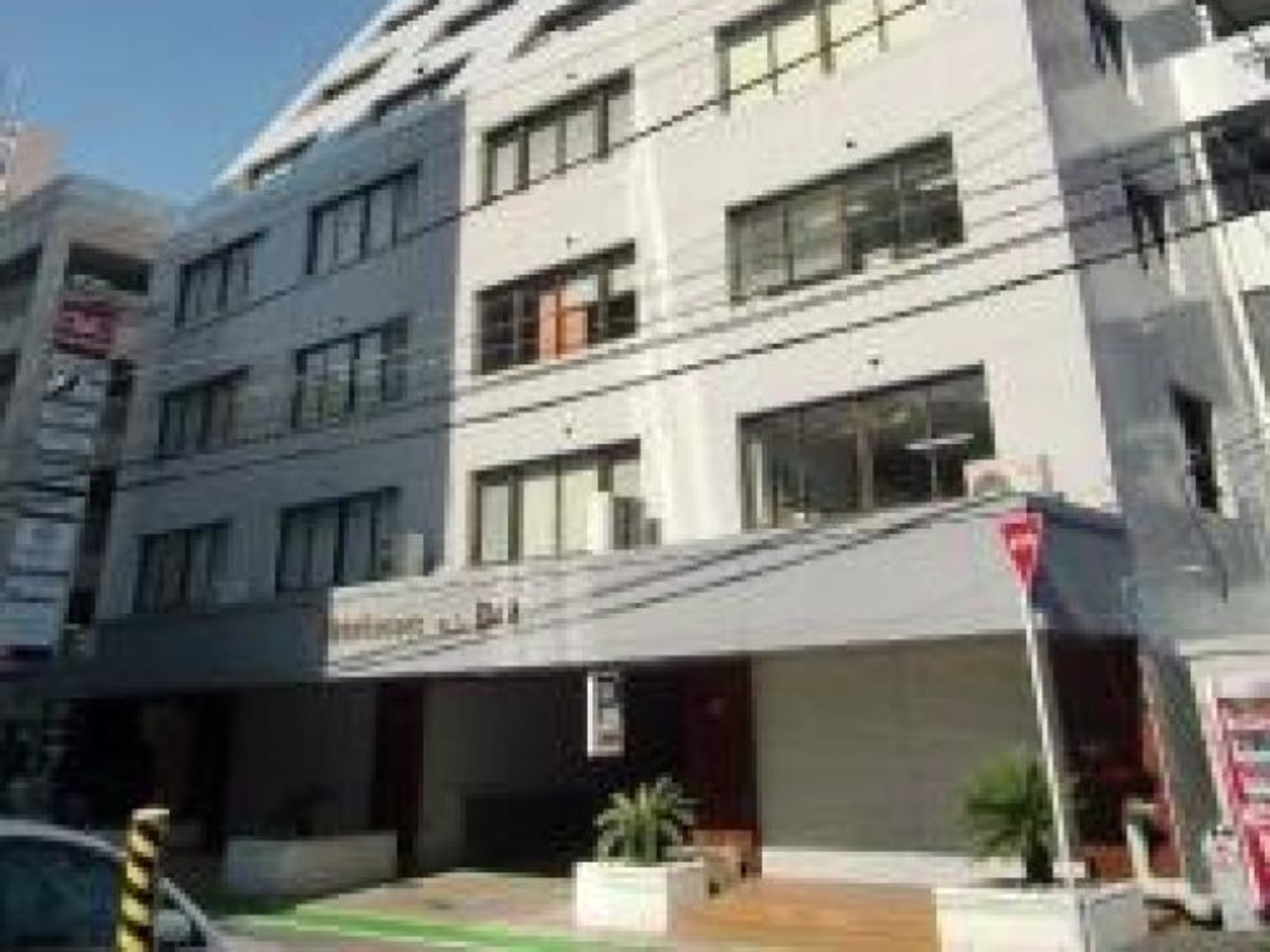 新幹線ビル2号館