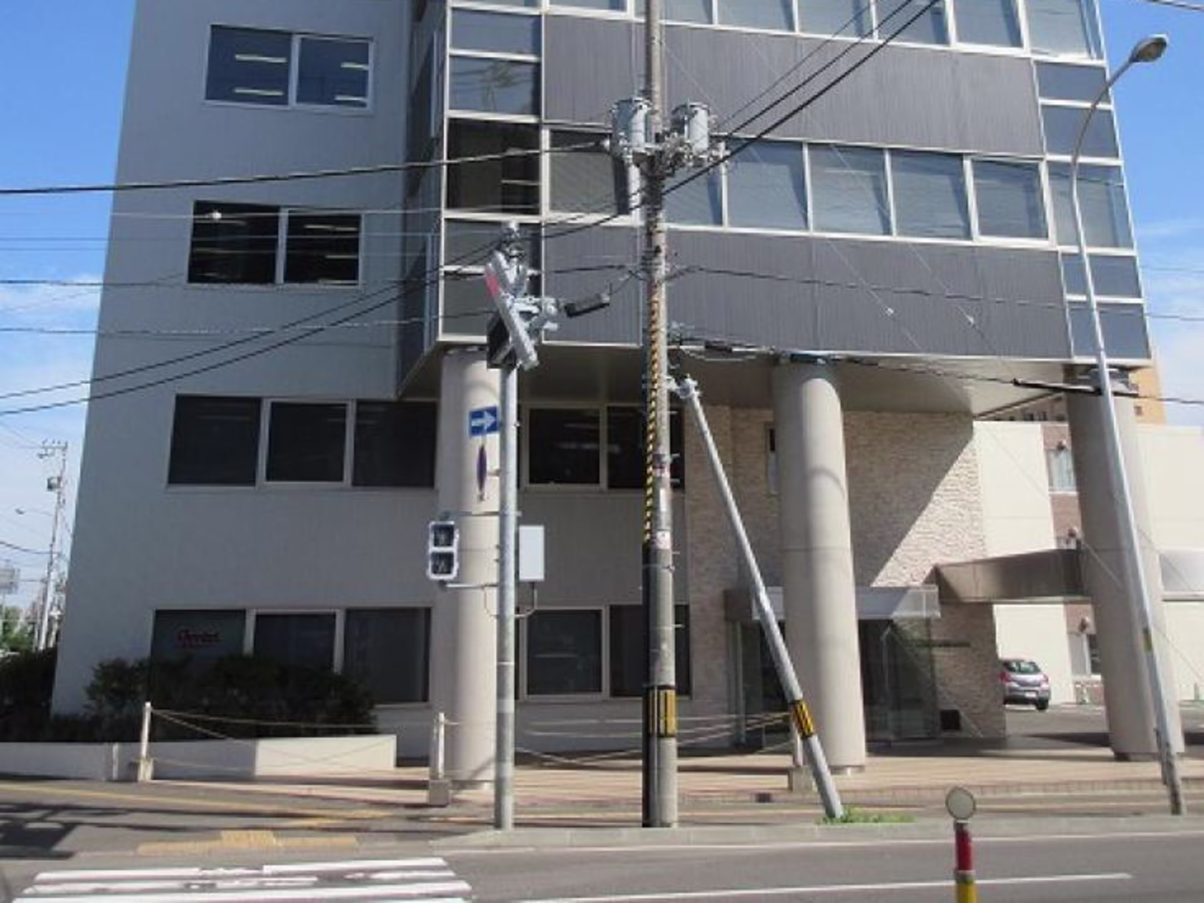 食糧ビル（北海道食糧産業㈱ビル）