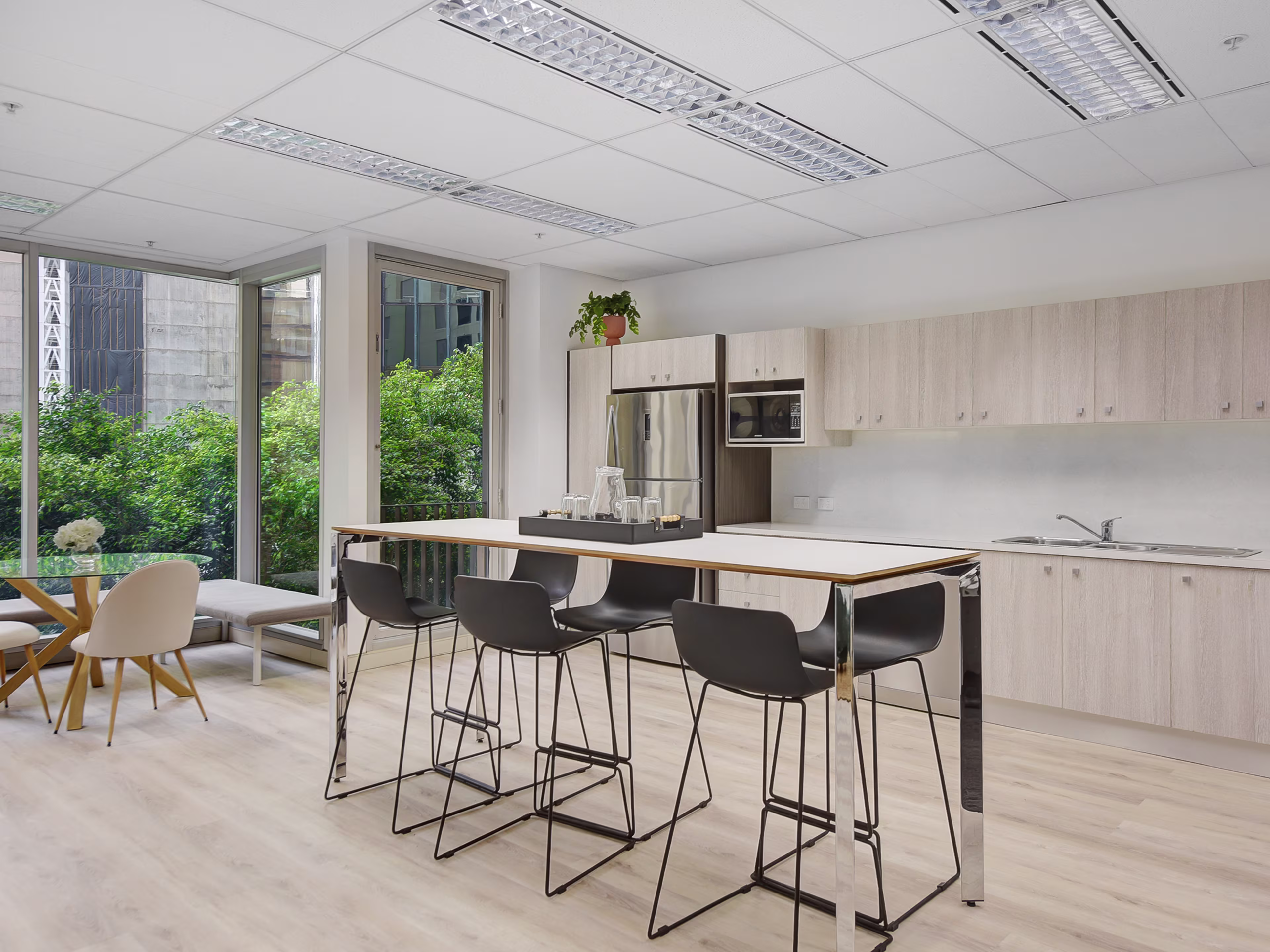 2 Bulletin Place