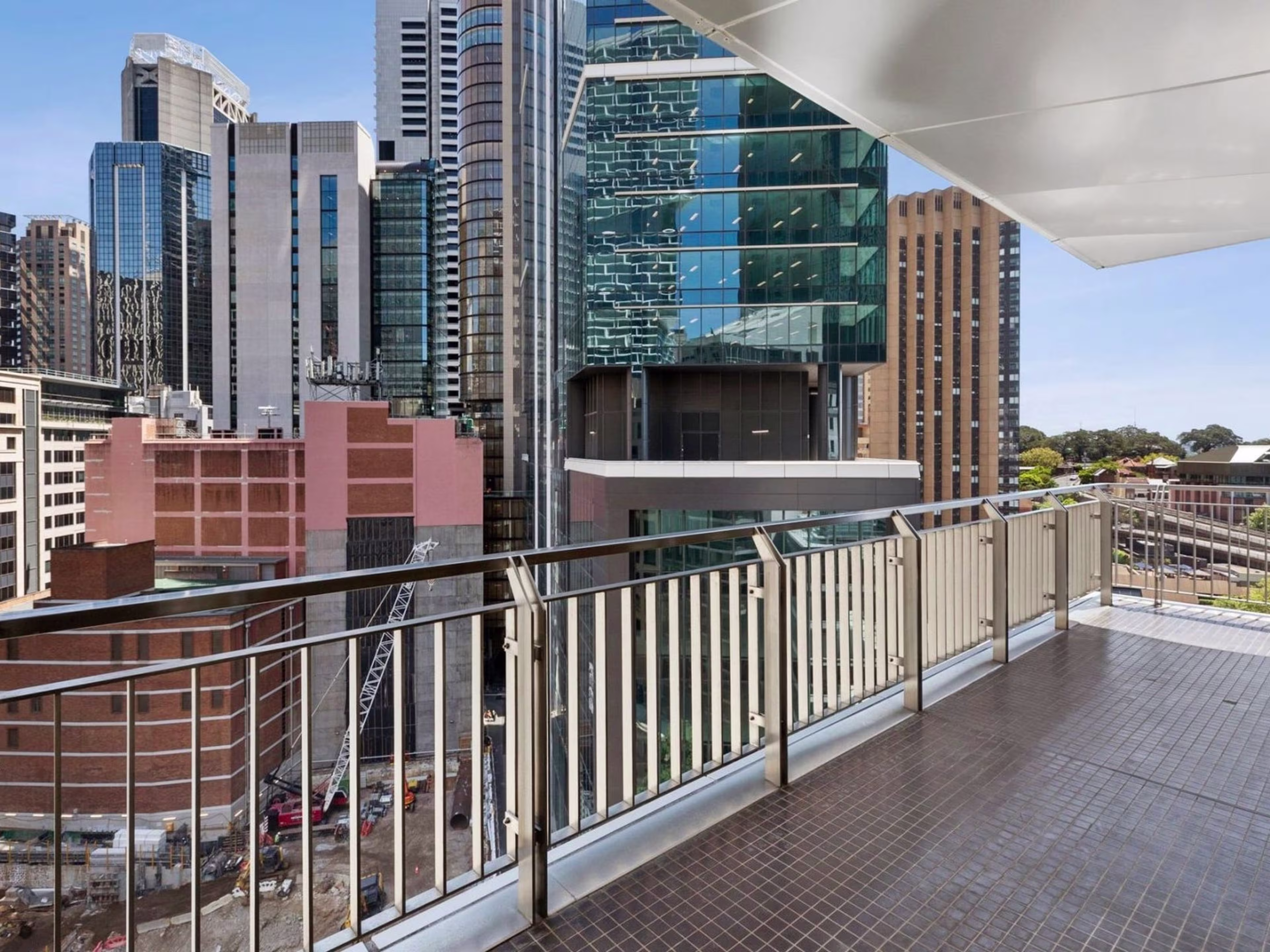 2 Bulletin Place
