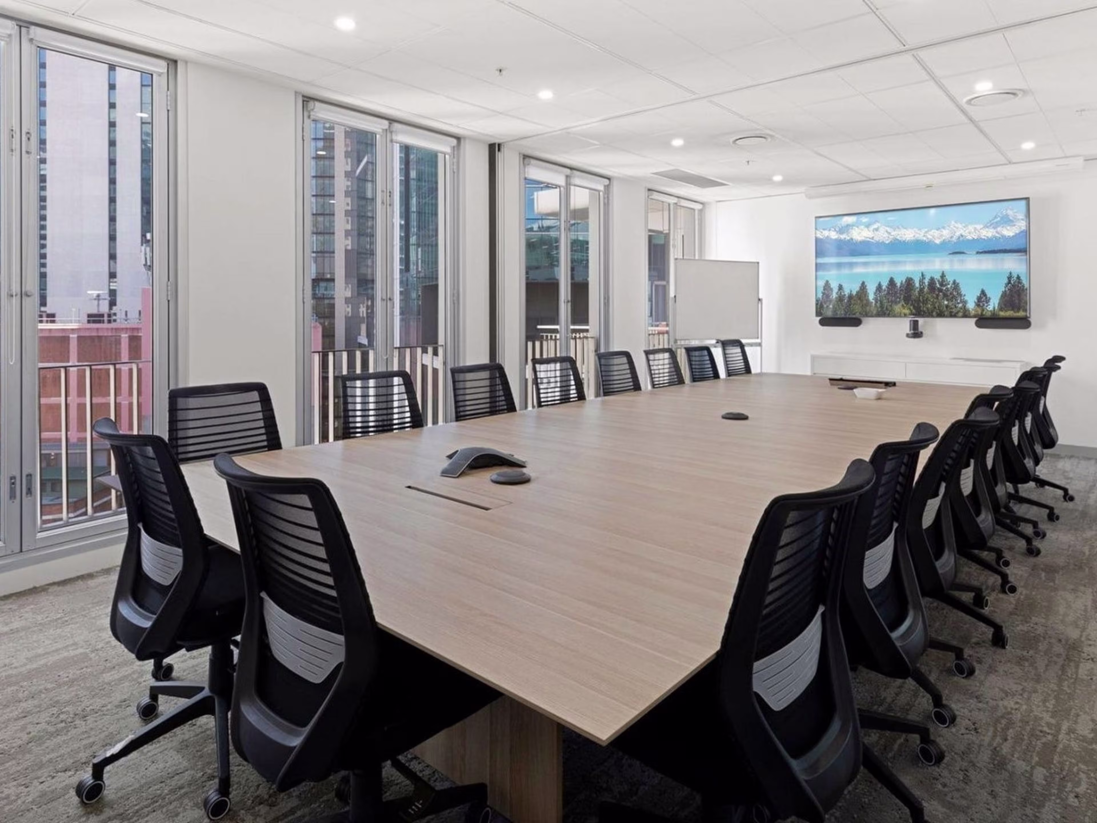 2 Bulletin Place