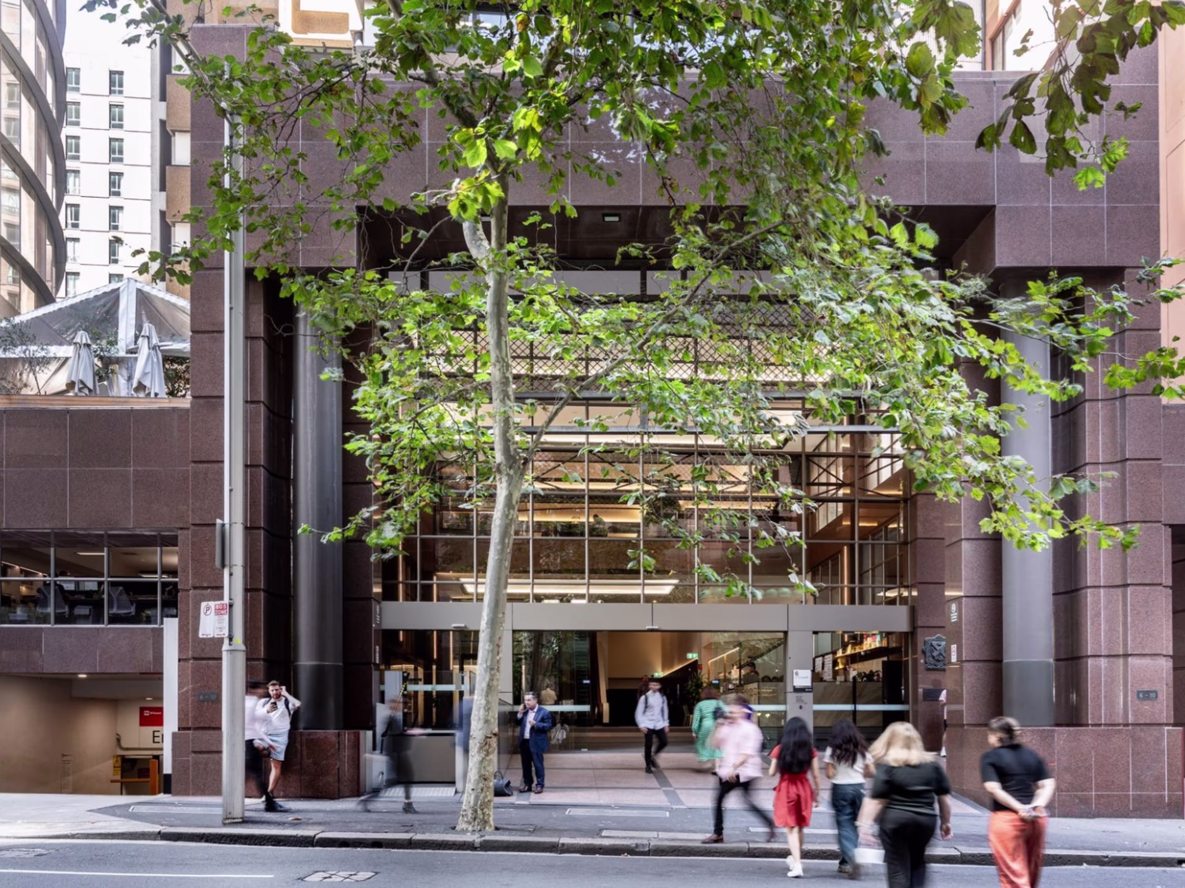 6 O'Connell Street