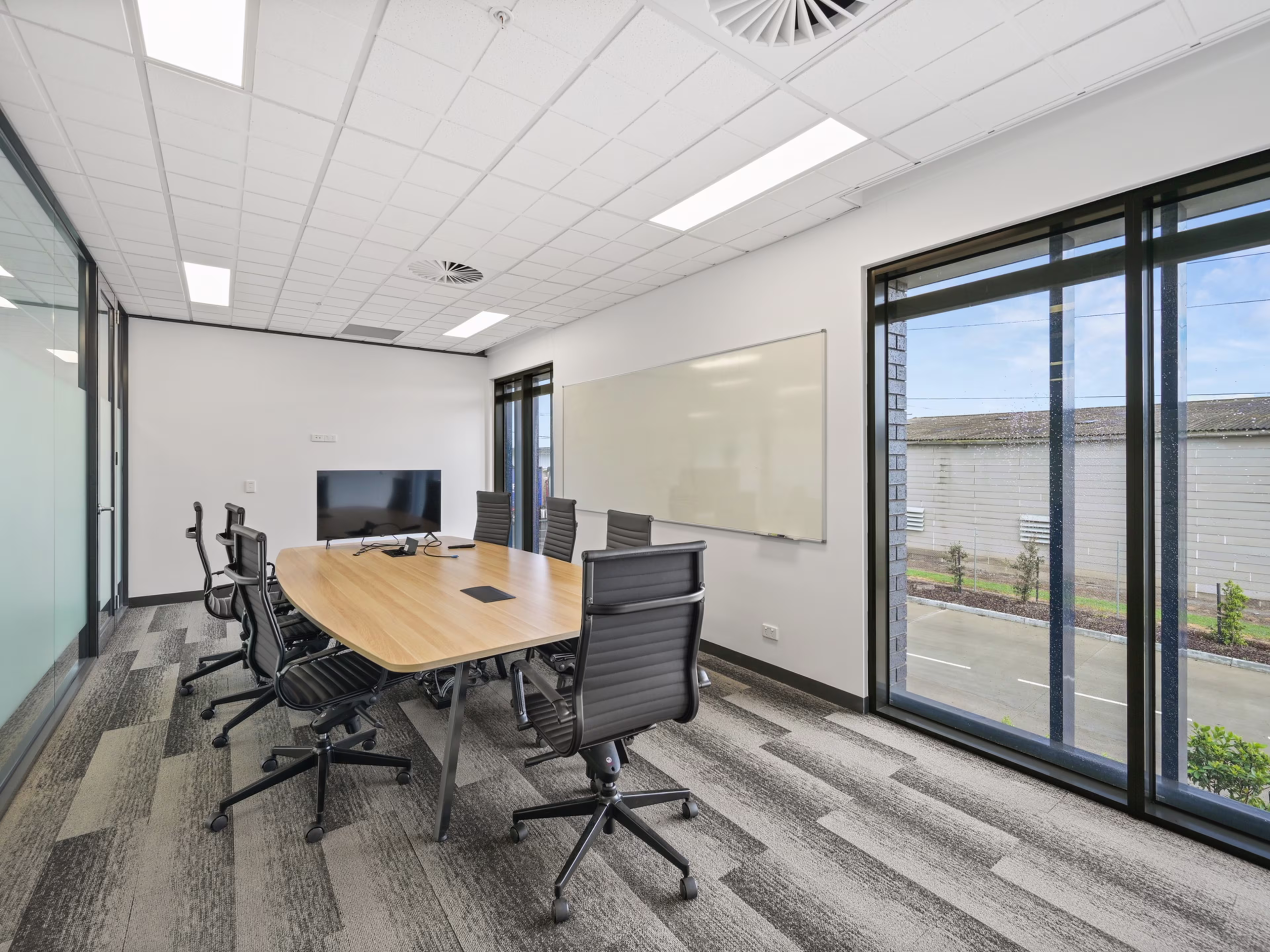Unit 1, 416 Somerville Road