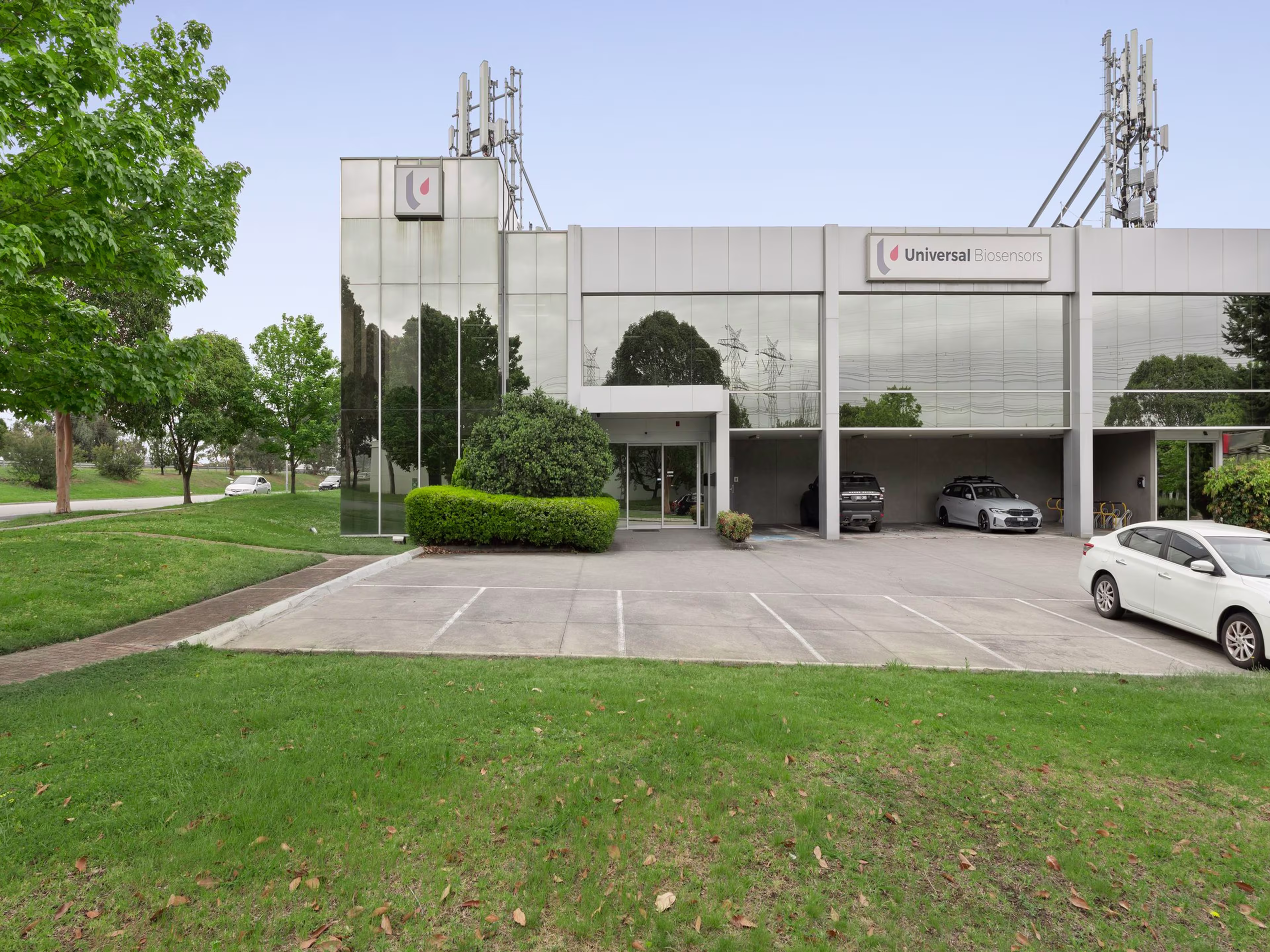1 Corporate Avenue