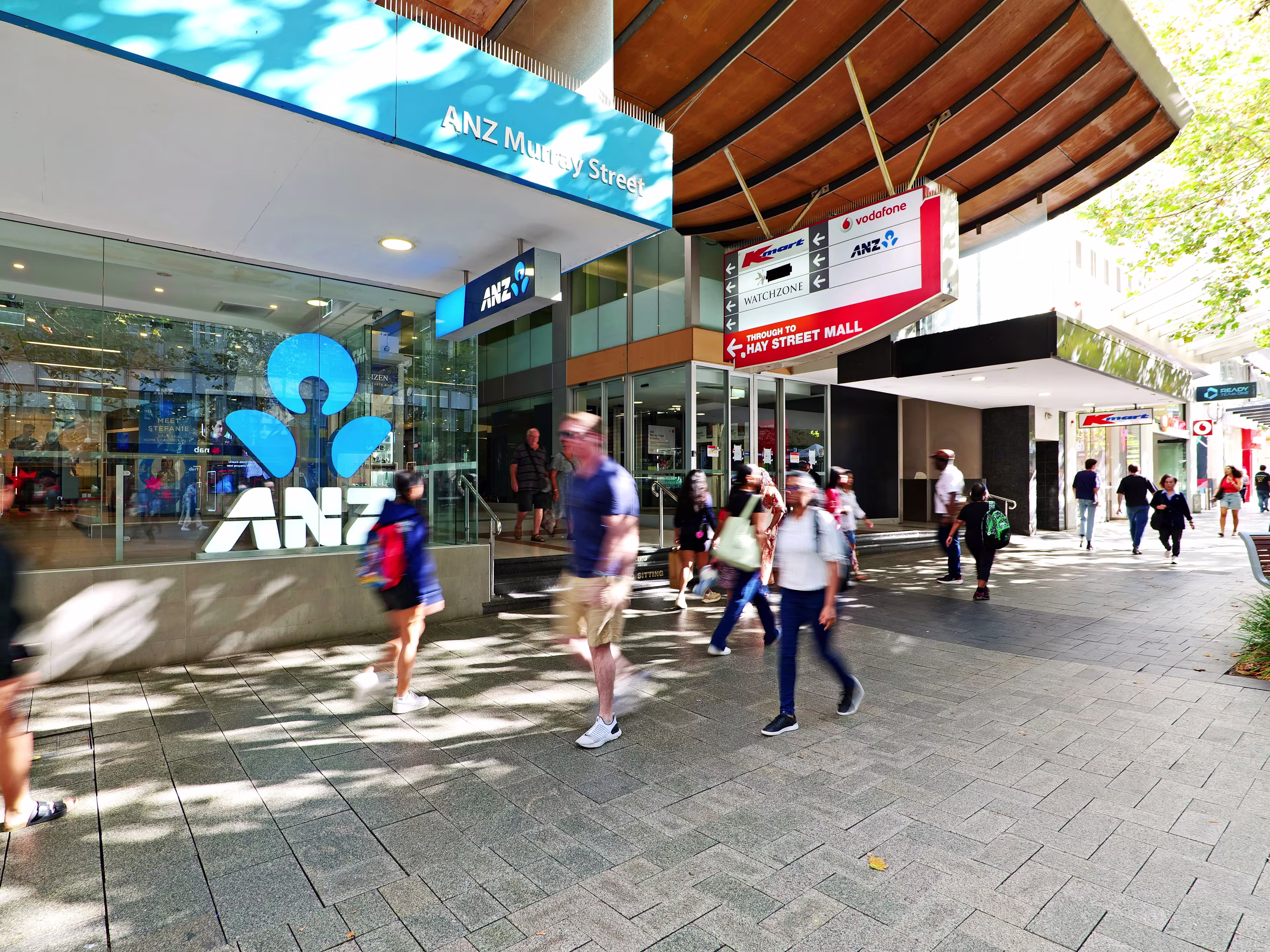 239 Murray St Mall