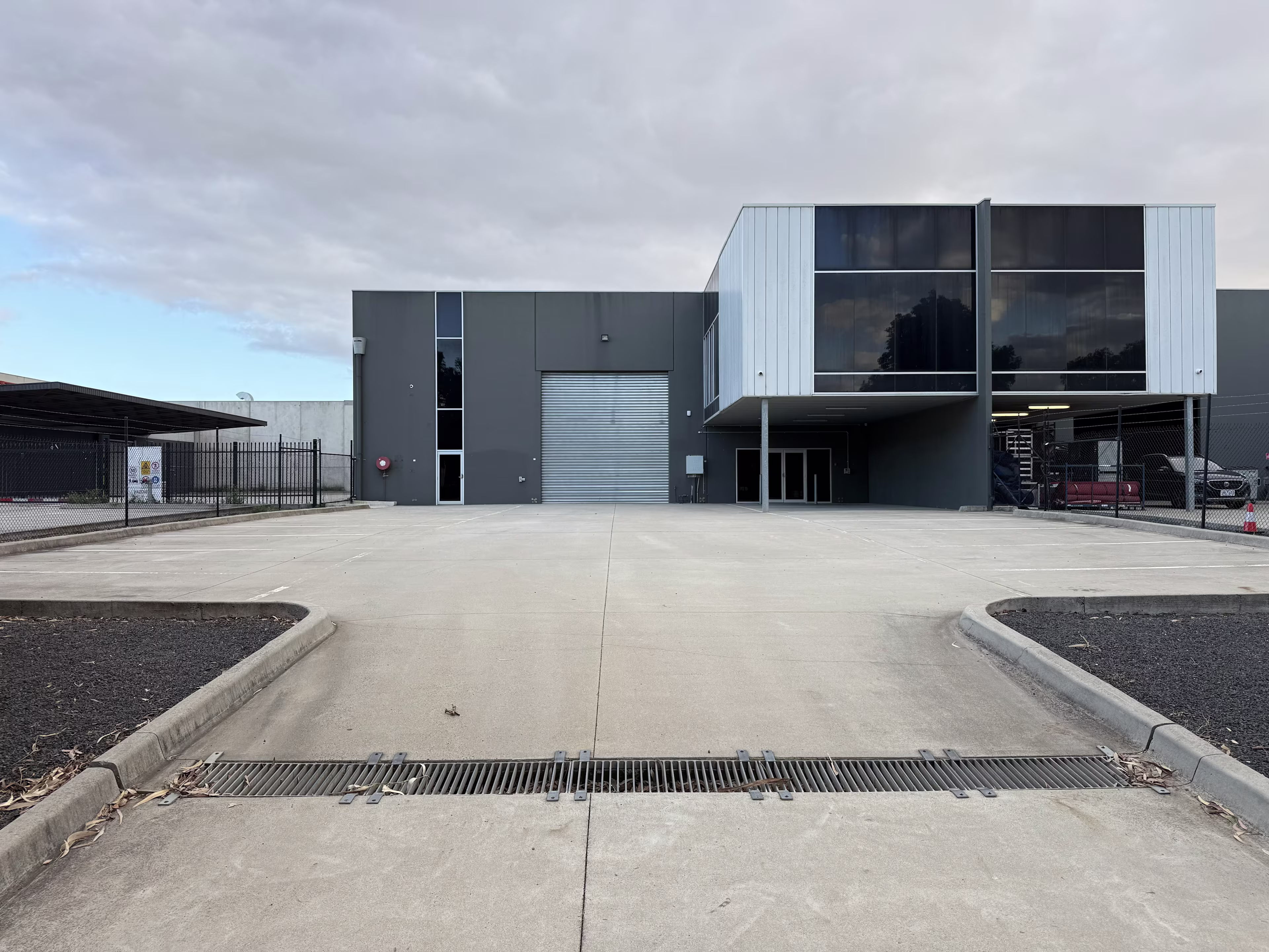 Warehouse 2, 22 Sunline Drive