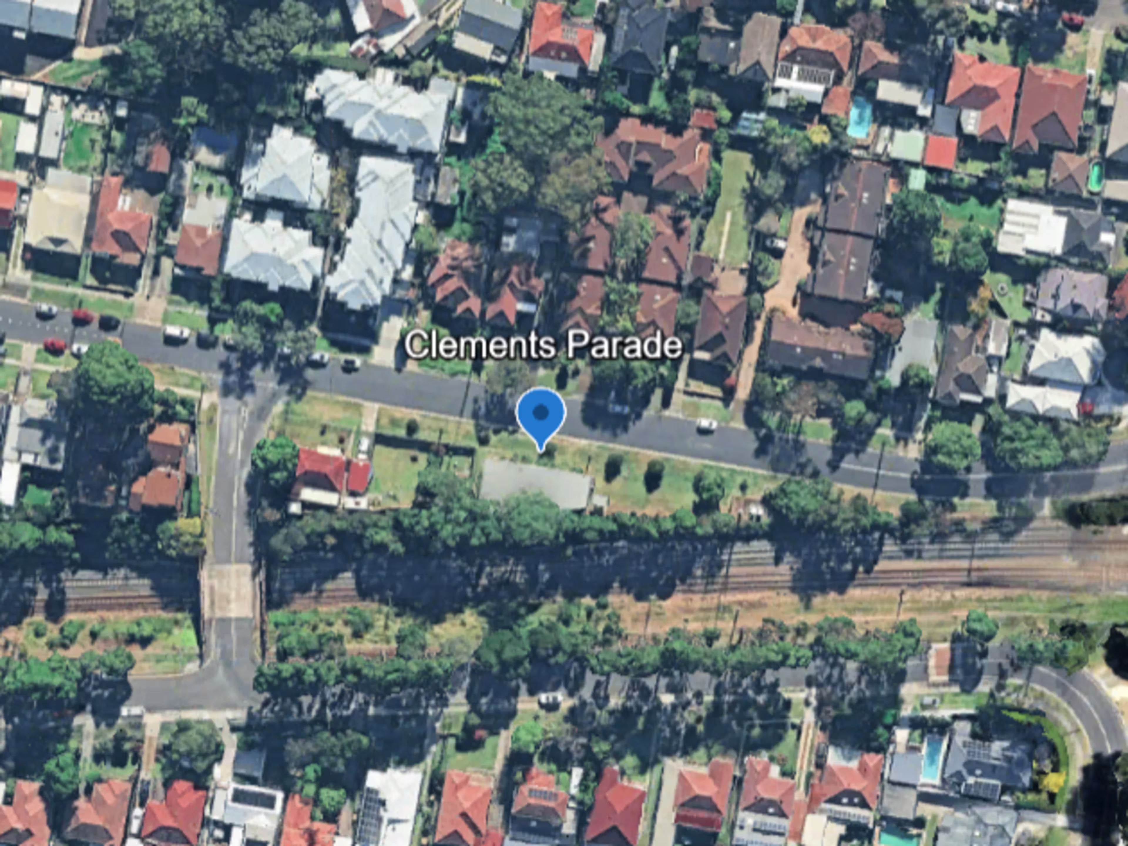 Clements Parade, Kirrawee