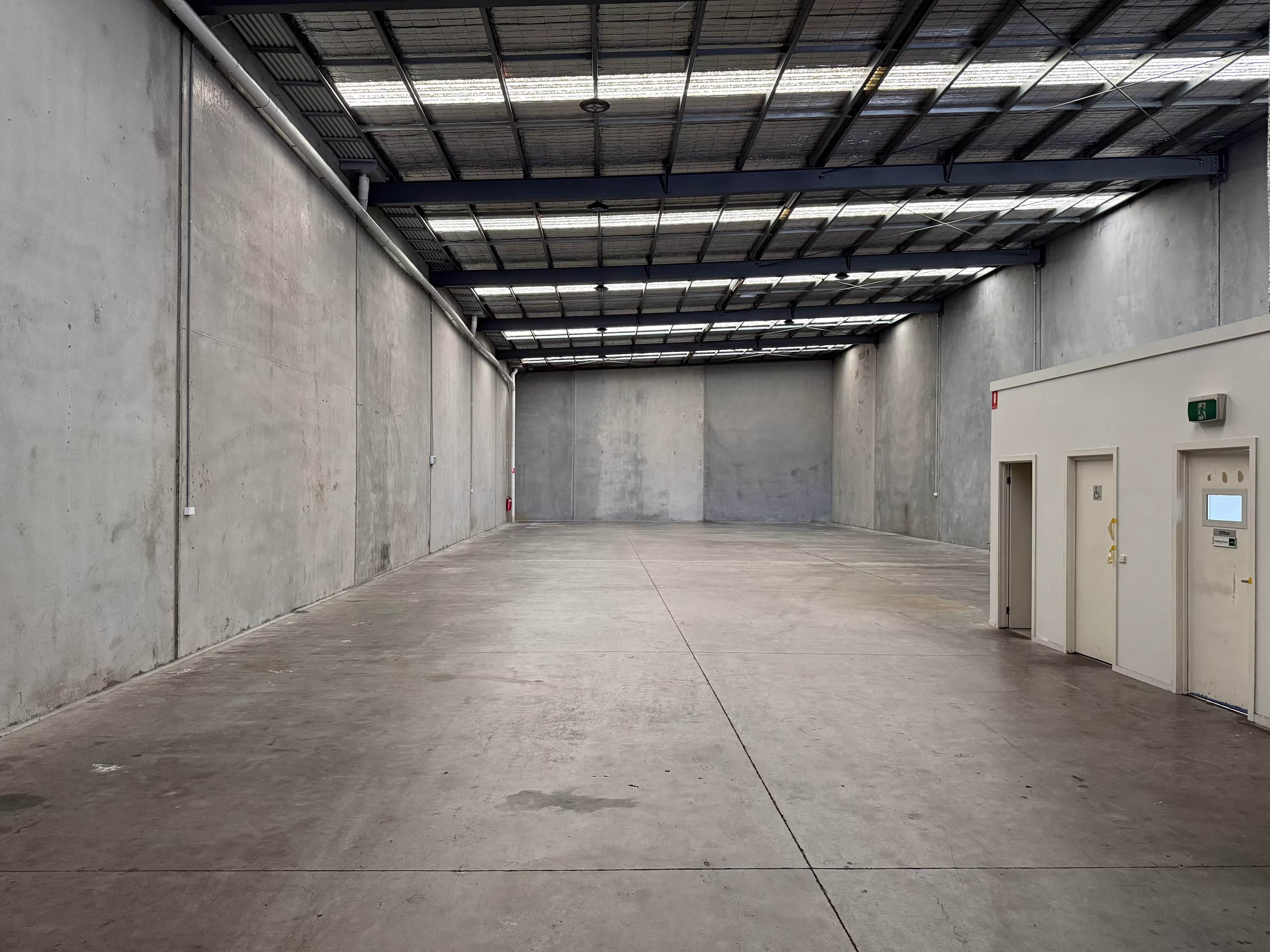 Unit 1, 28 Law Court