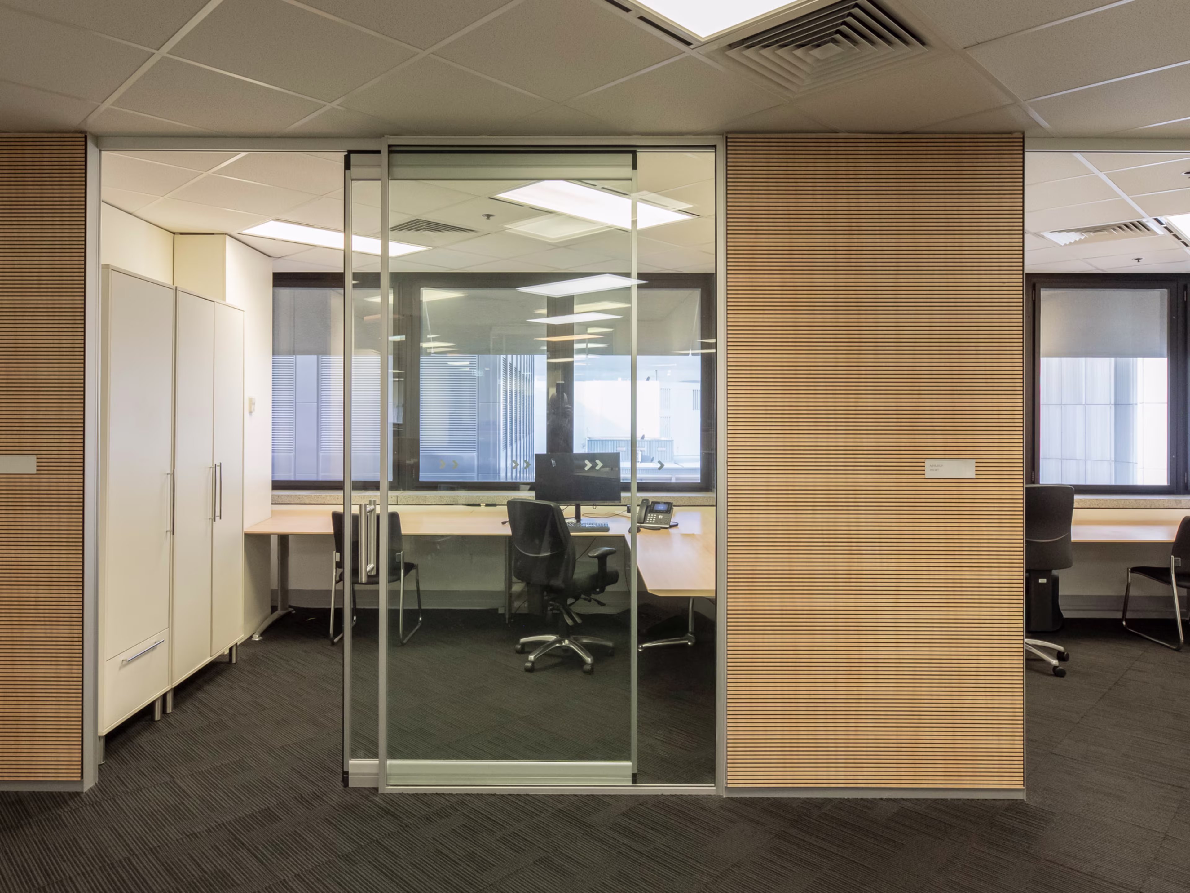 100 King William Street
