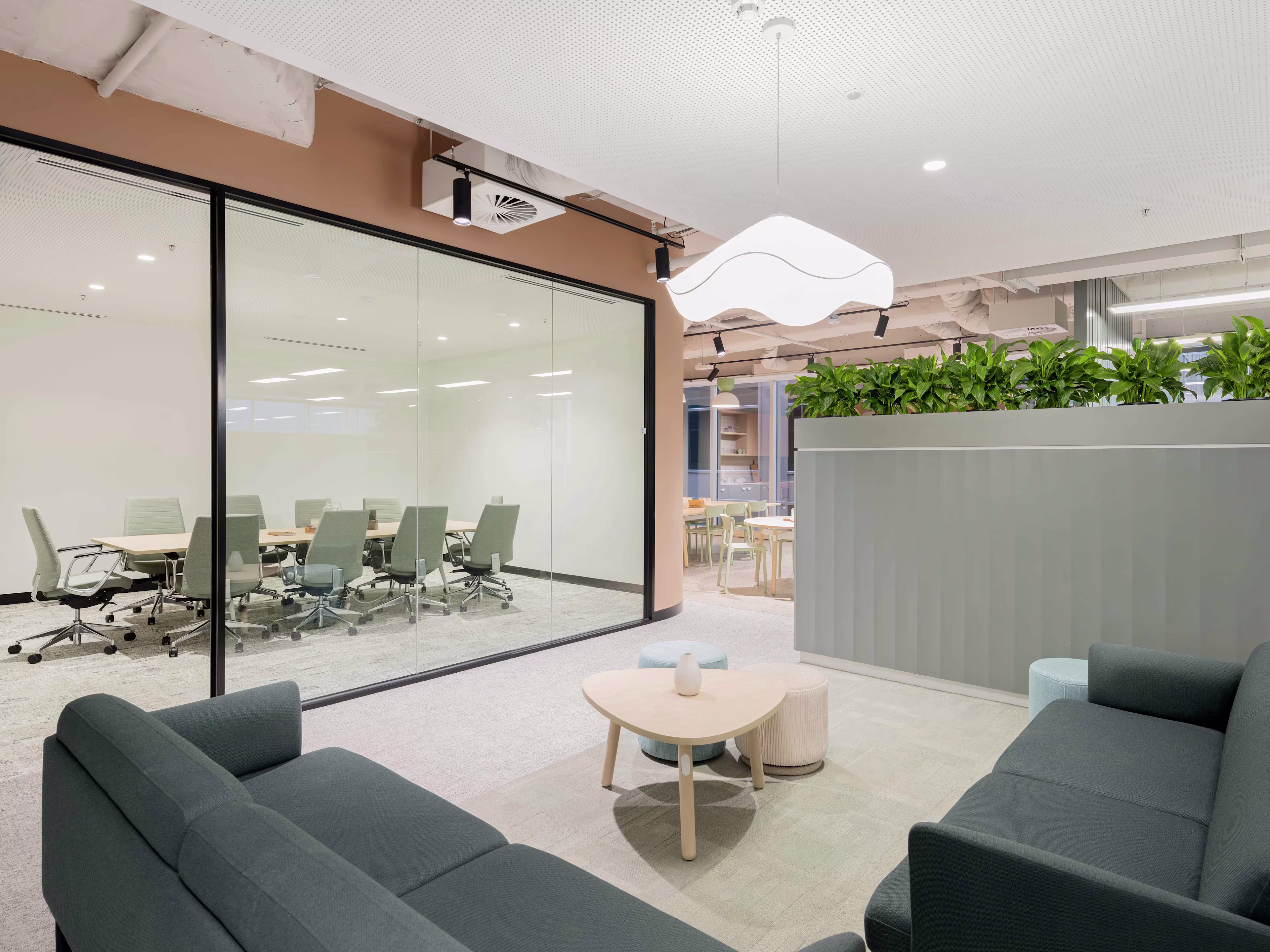 555 Lonsdale Street