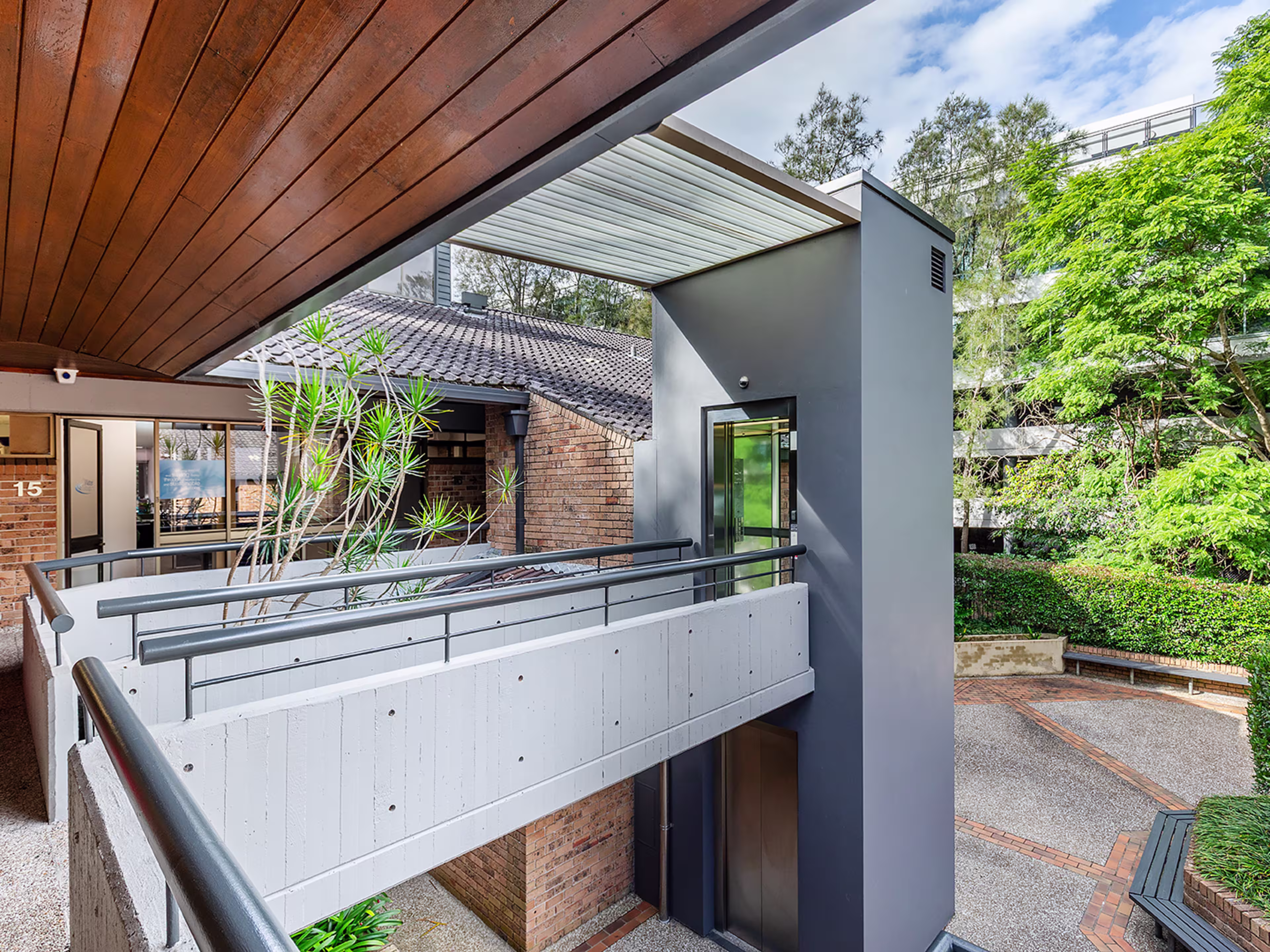 33 Ryde Road