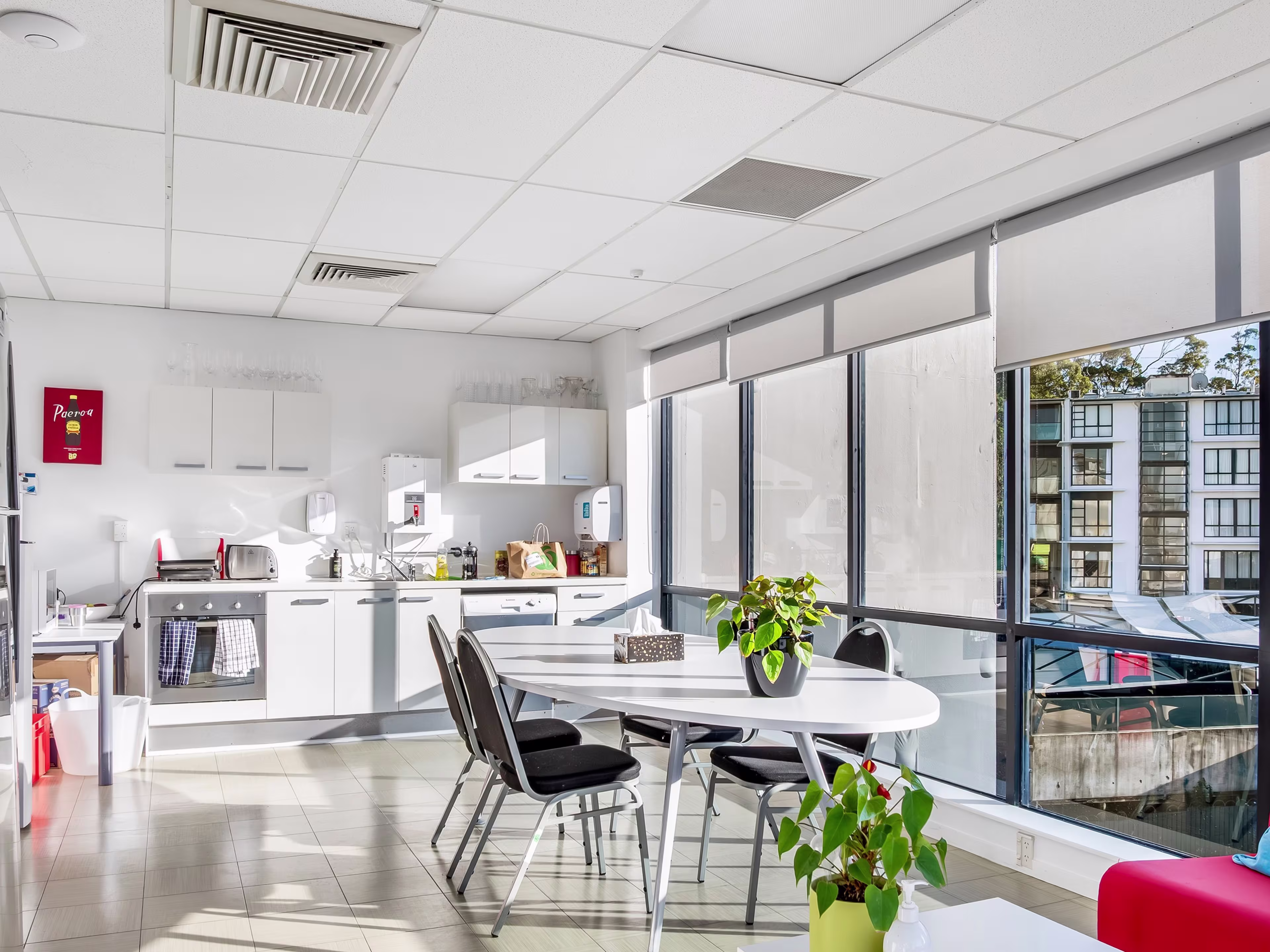 Tenancy 2, 100 Carlton Gore Road