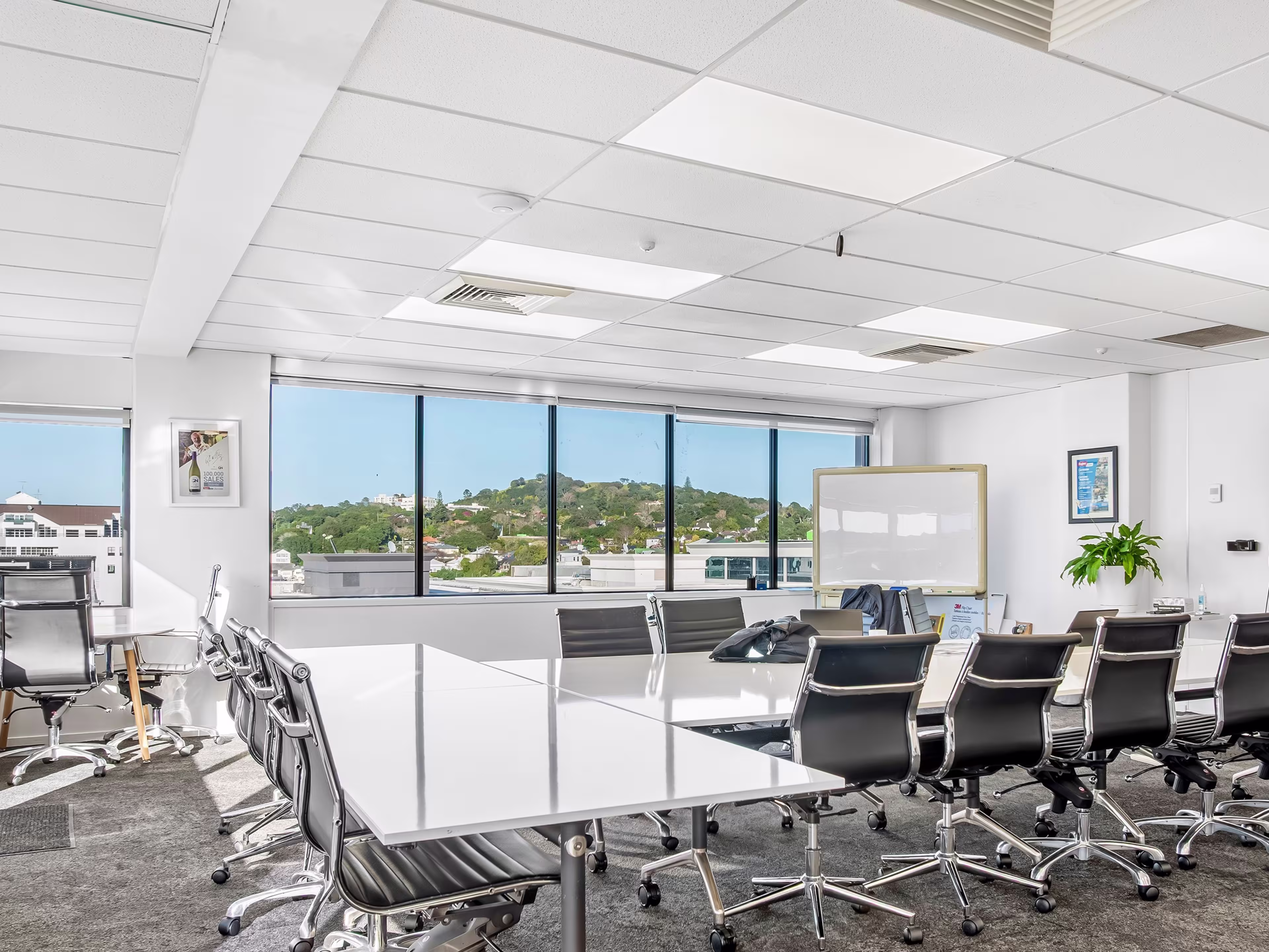 Tenancy 2, 100 Carlton Gore Road