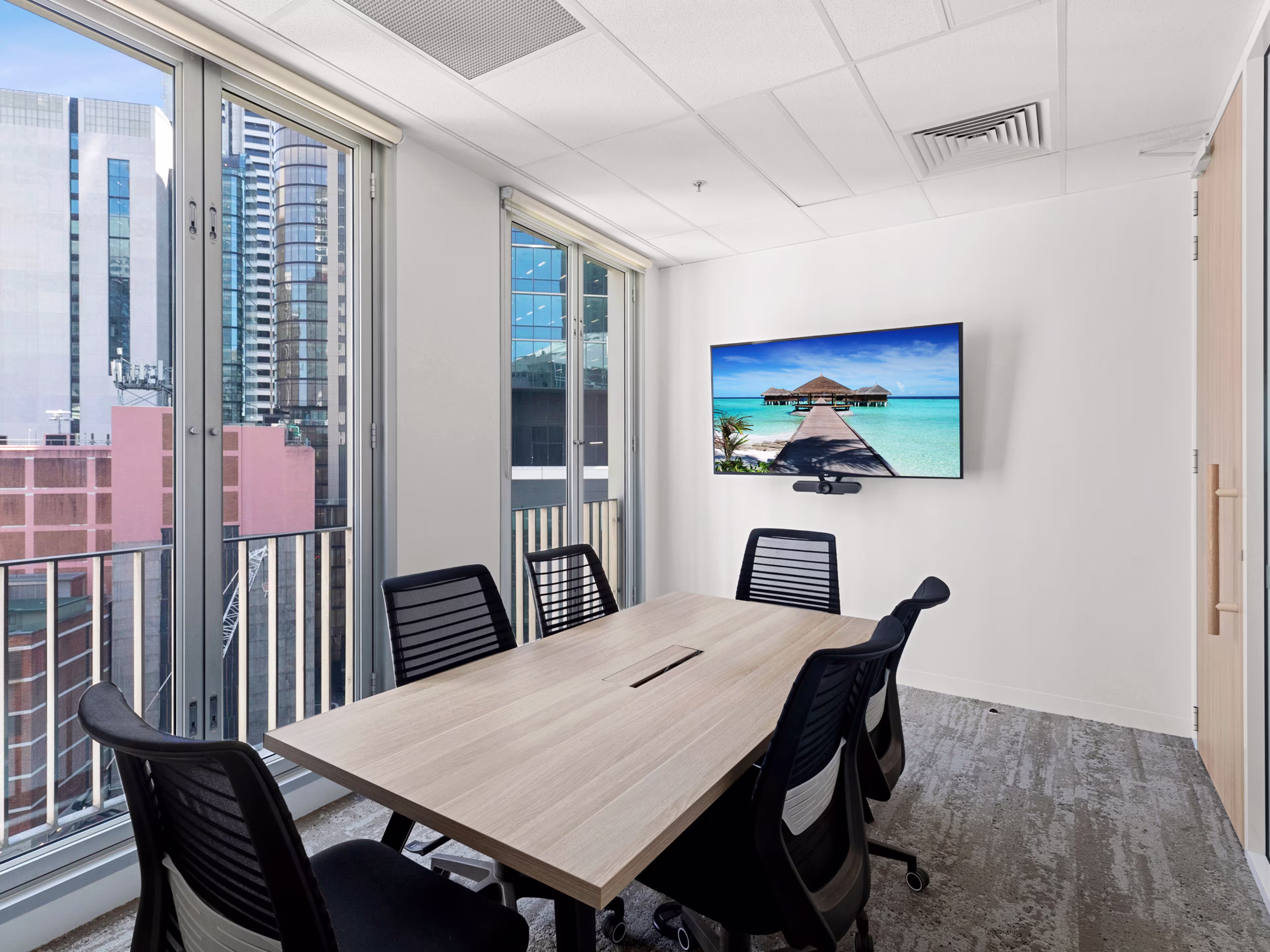2 Bulletin Place