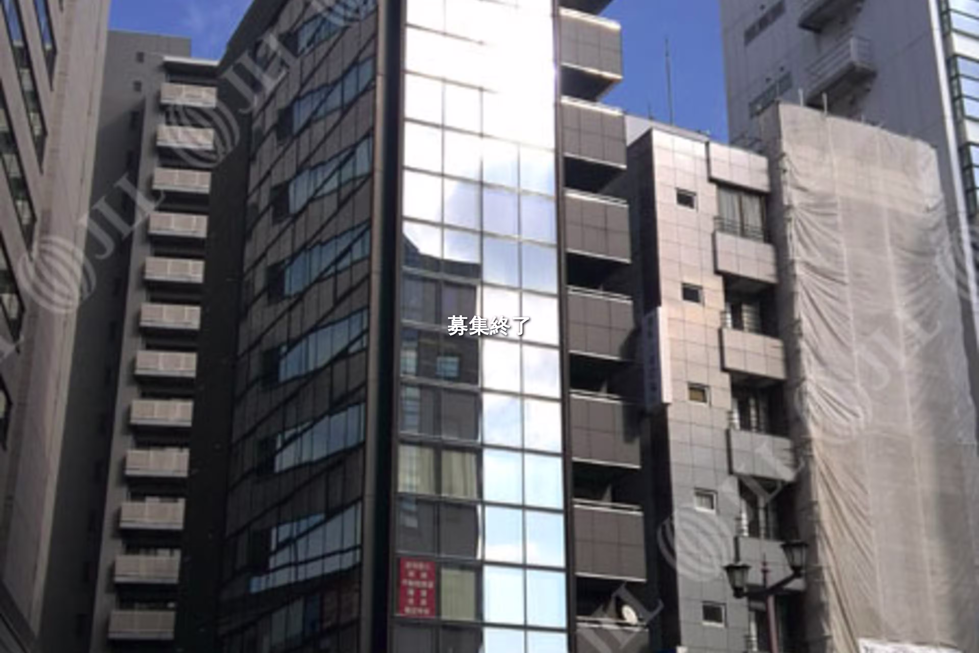 麹町5-2-1