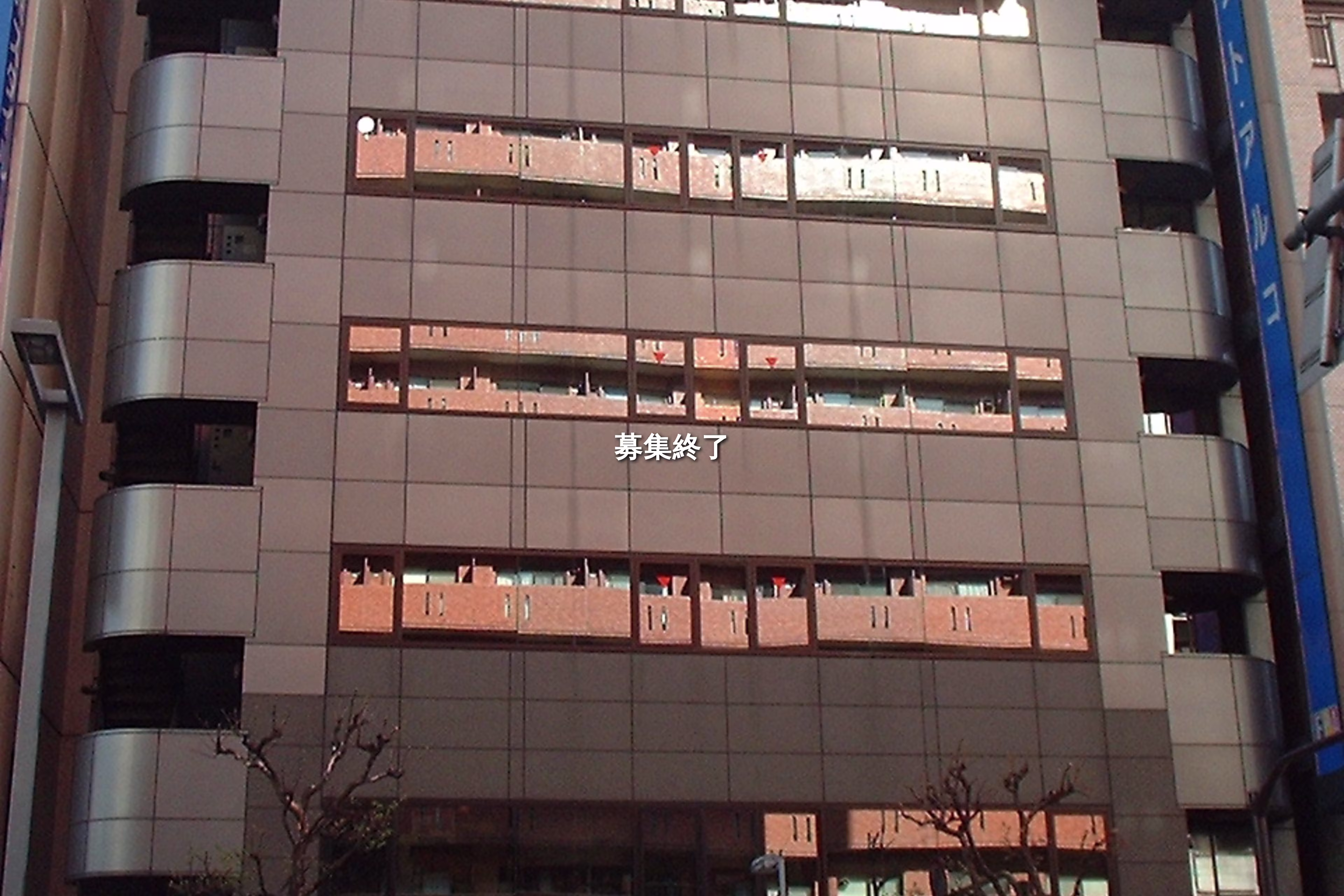 西新宿3-9-6