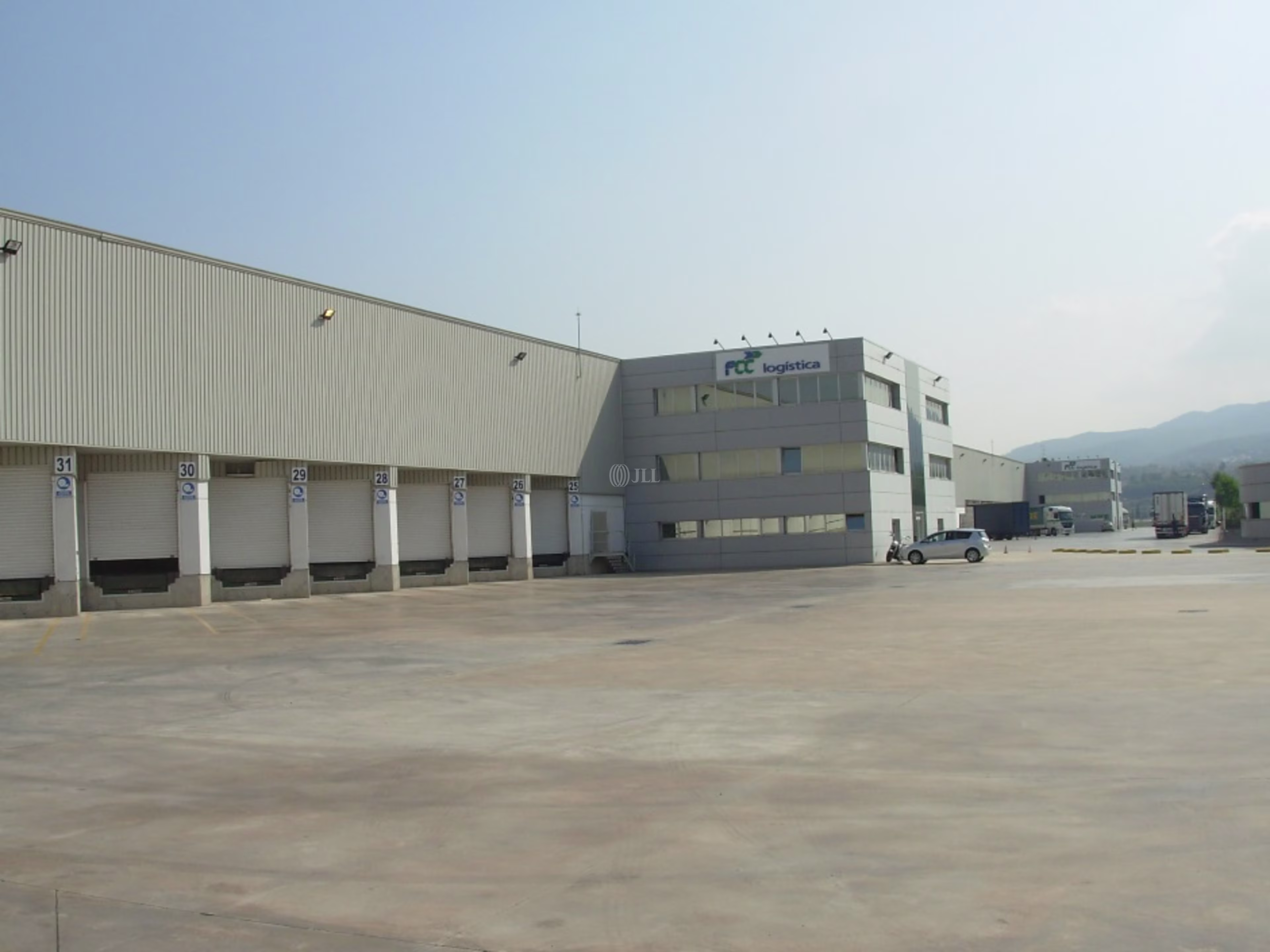 B0192 NAVE LOGISTICA EN ALQUILER LOGISPARK SUBIRATS