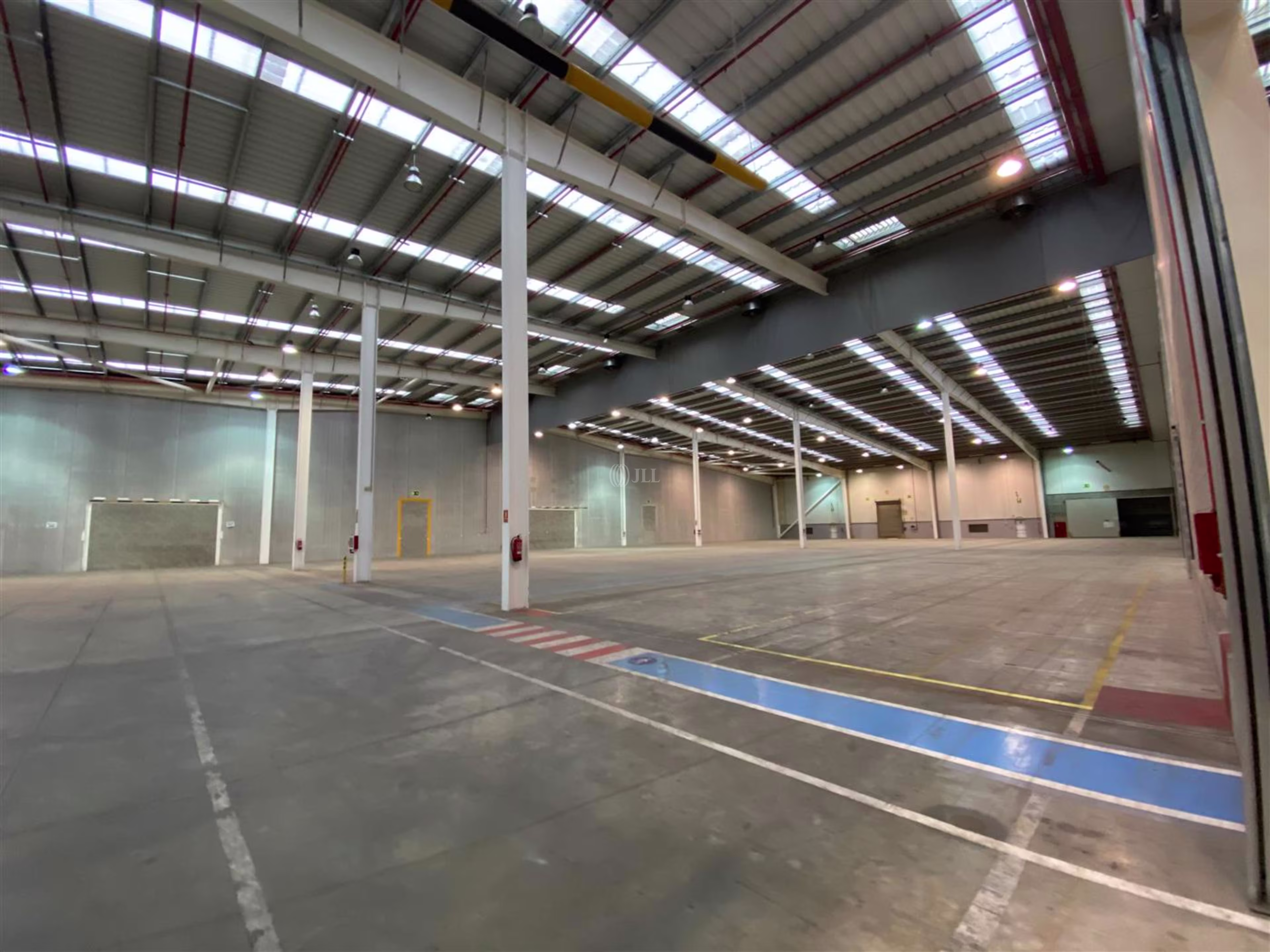 B0192 NAVE LOGISTICA EN ALQUILER LOGISPARK SUBIRATS