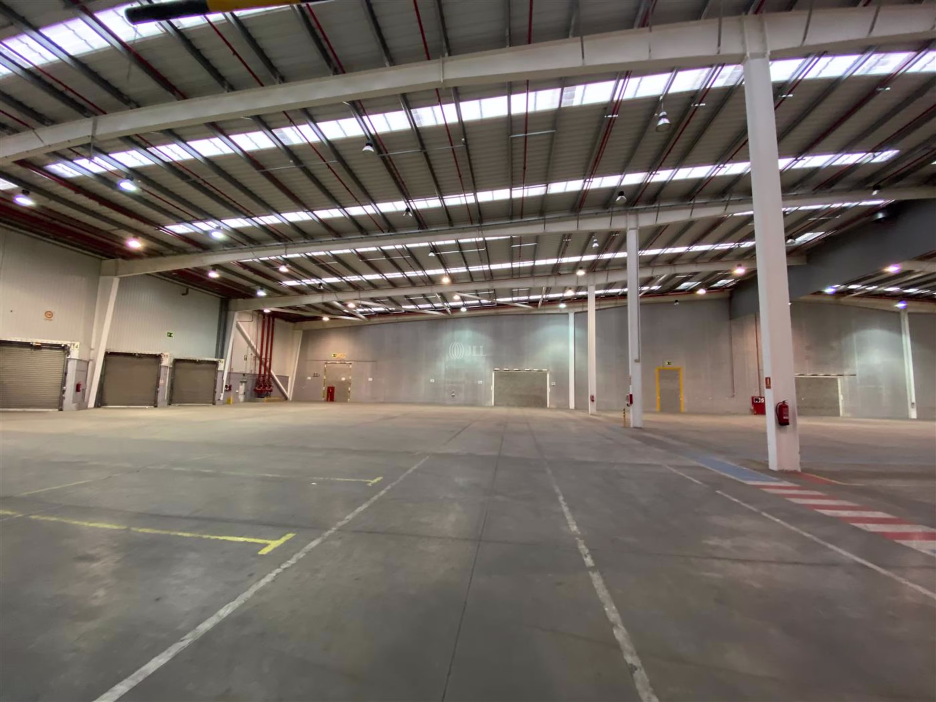B0192 NAVE LOGISTICA EN ALQUILER LOGISPARK SUBIRATS
