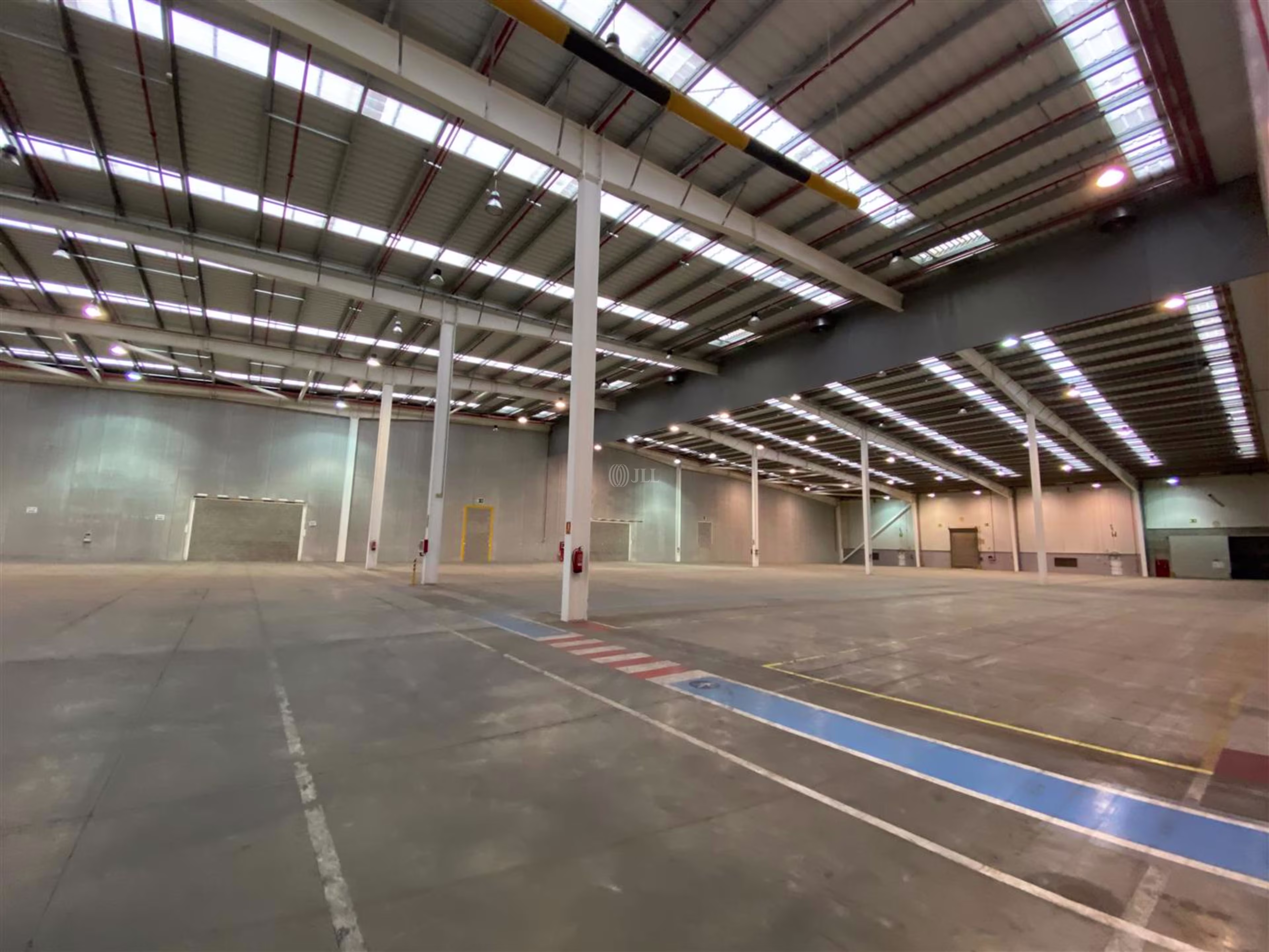 B0192 NAVE LOGISTICA EN ALQUILER LOGISPARK SUBIRATS