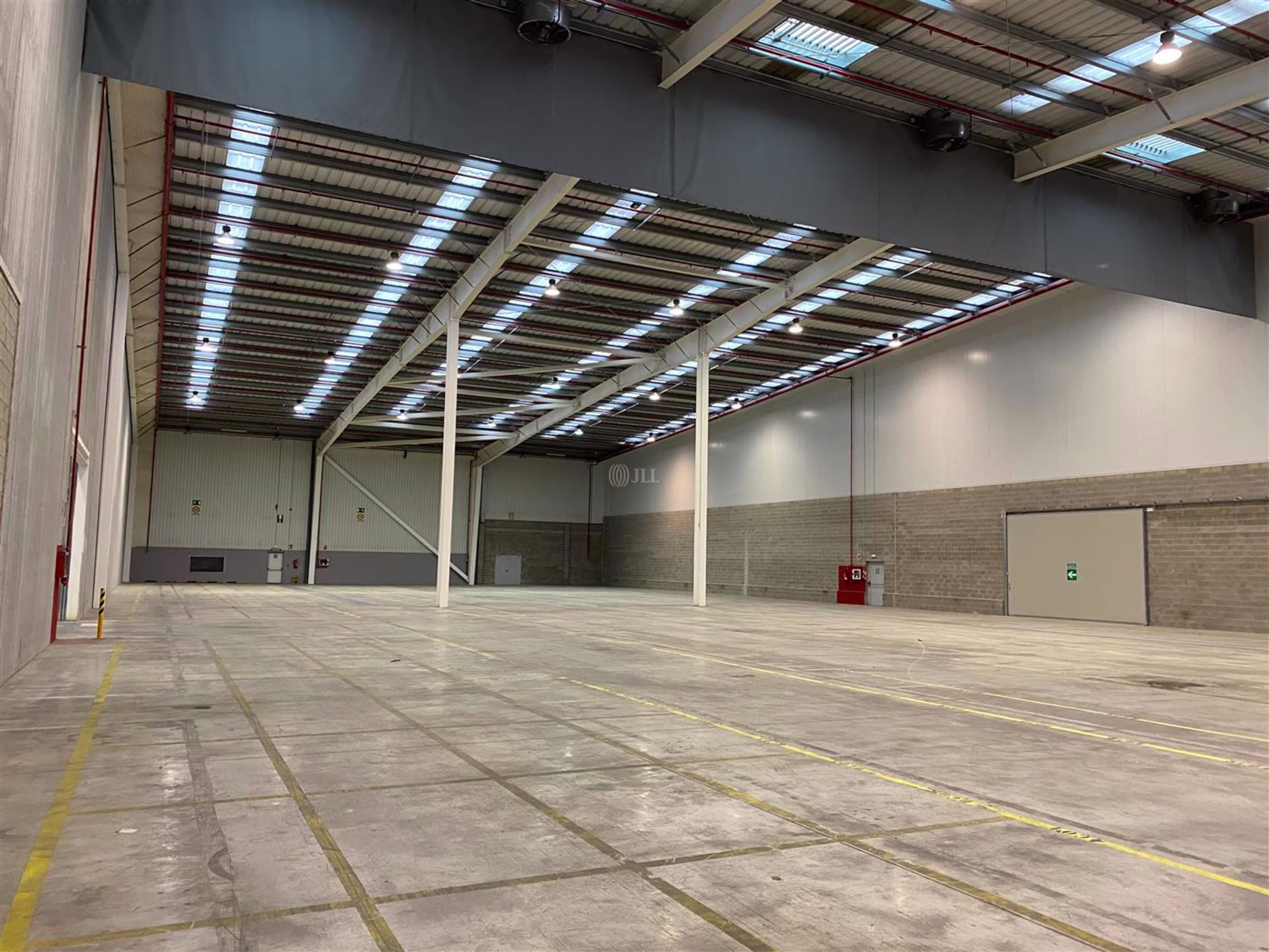 B0192 NAVE LOGISTICA EN ALQUILER LOGISPARK SUBIRATS